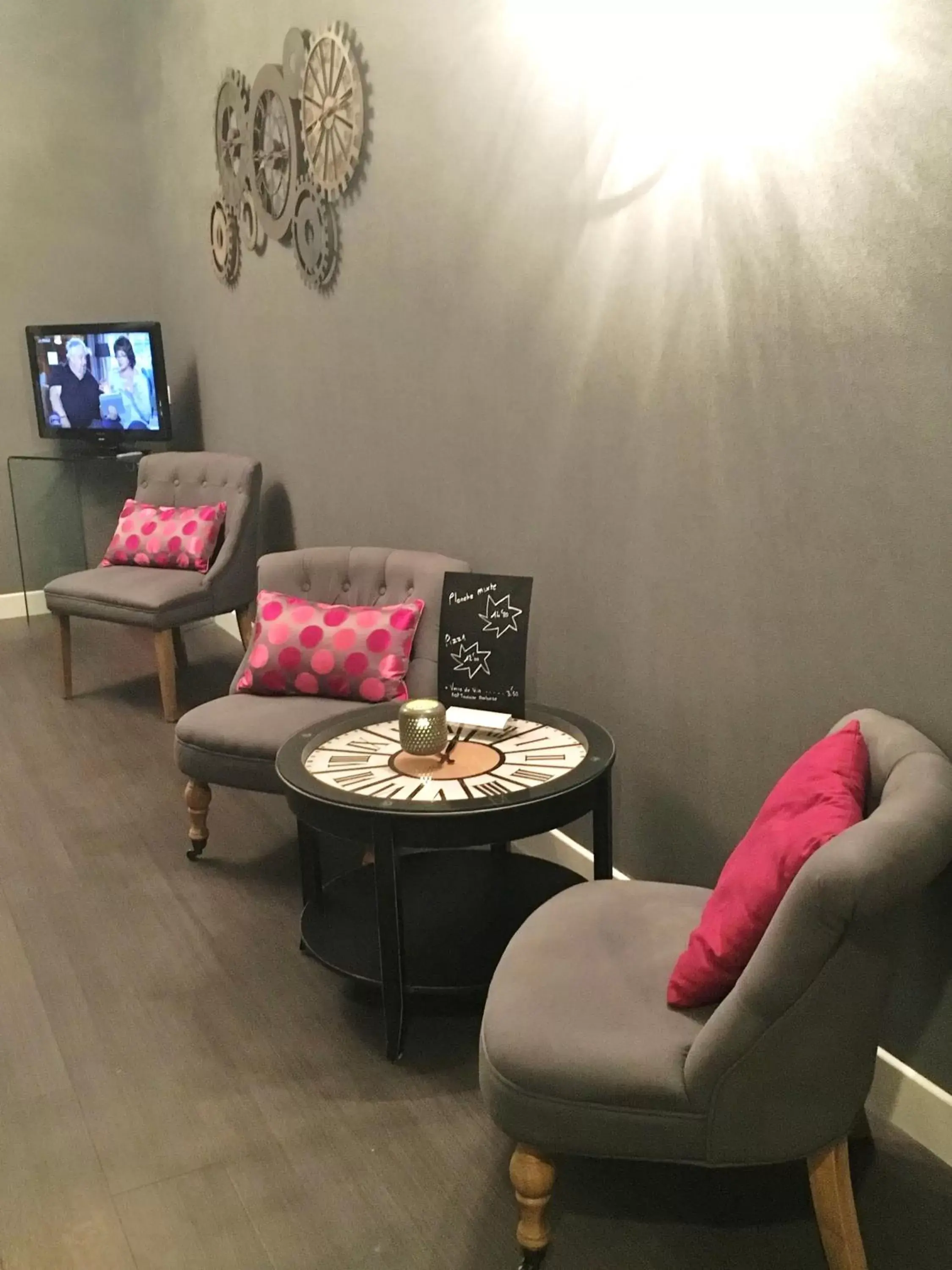 Living room, Seating Area in Best Western Le Vinci Loire Valley