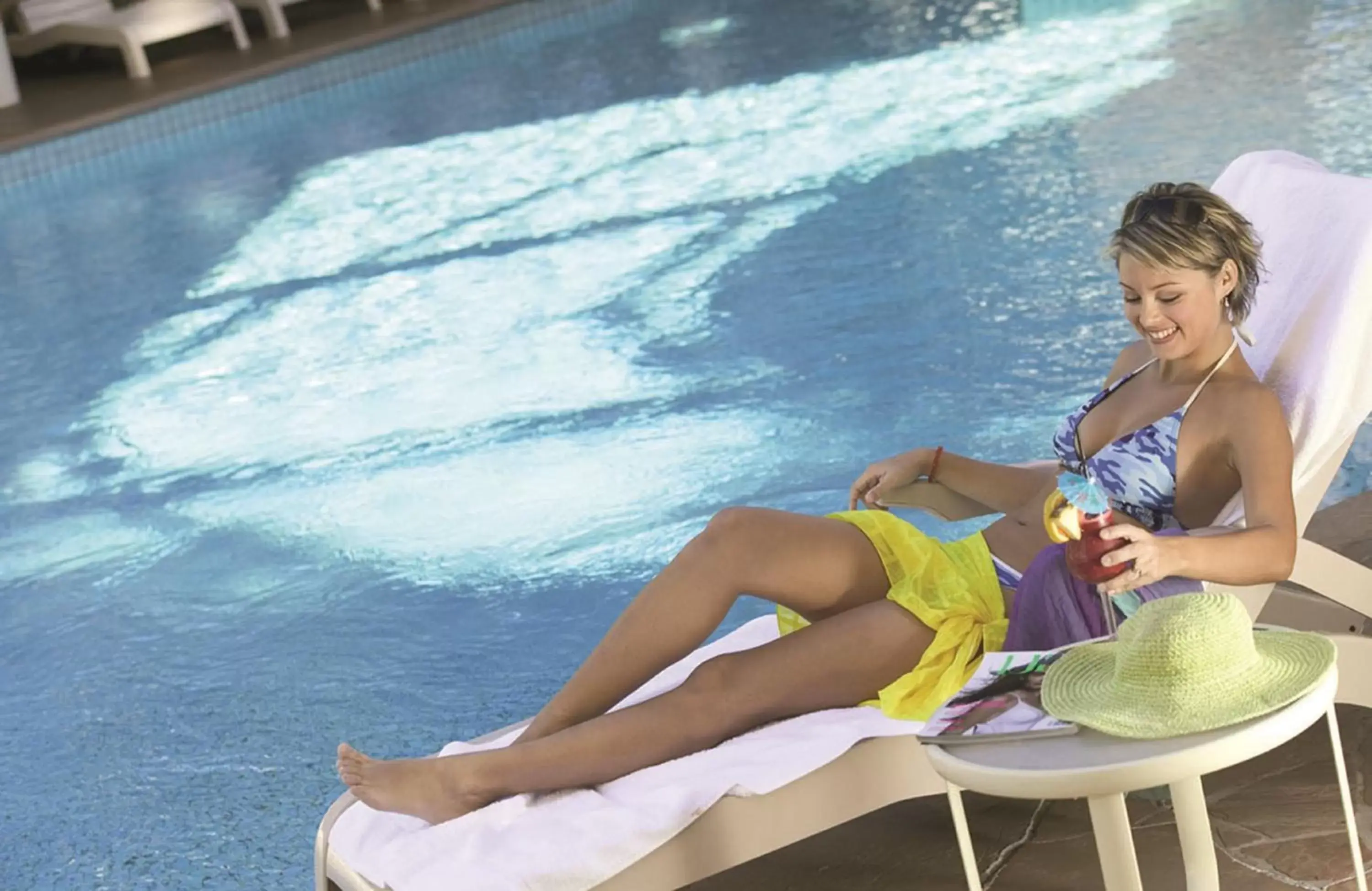 Swimming pool in Holiday Inn Princeton by IHG Swimming pool in Holiday Inn Princeton by IHG