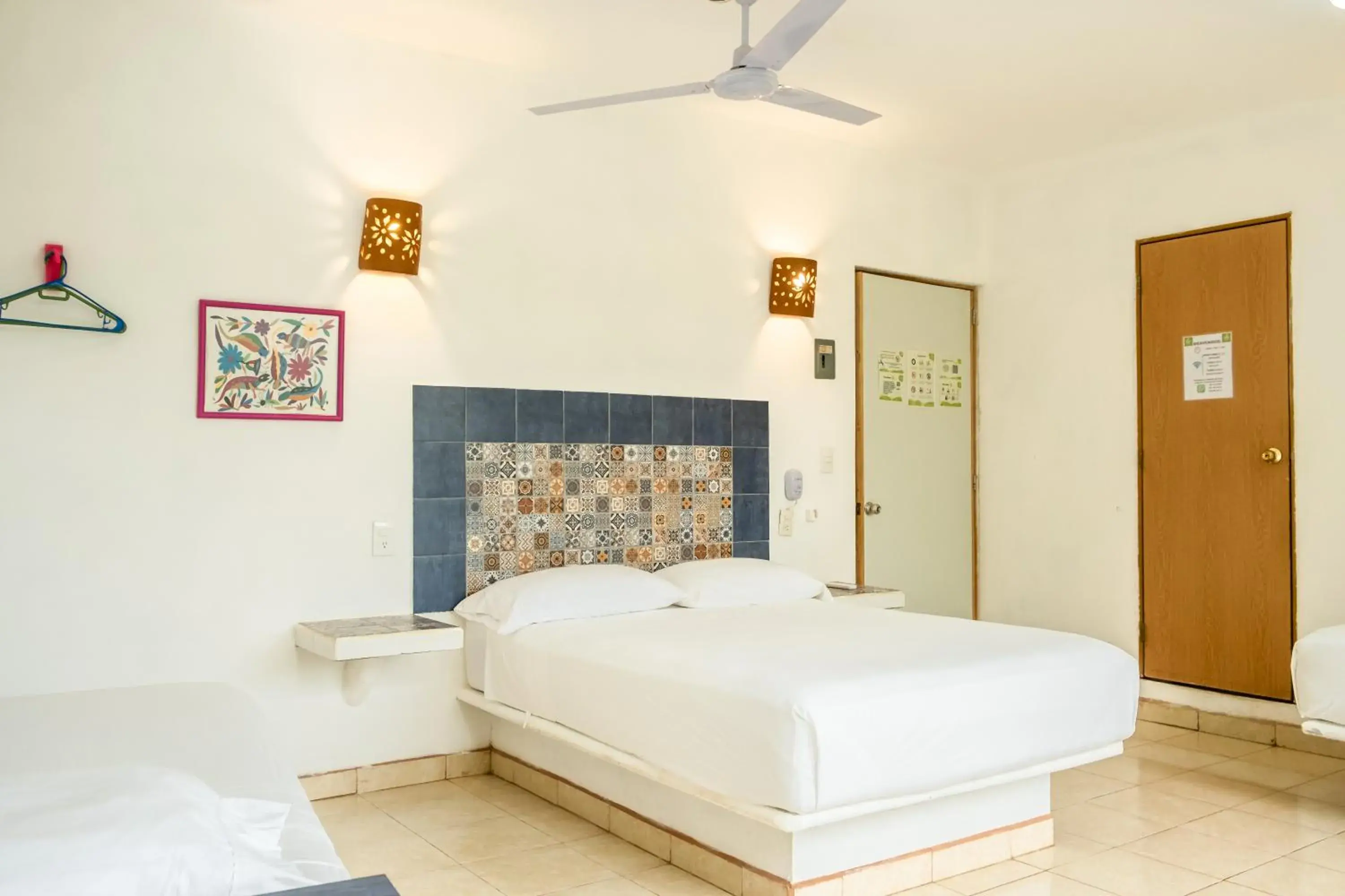 Comfort Quadruple Room in Casa Mazunte Tierra Viva Comfort Quadruple Room in Casa Mazunte Tierra Viva