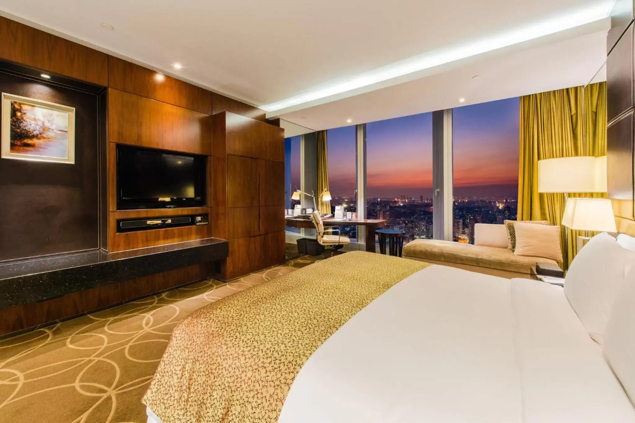 Photo of the whole room in InterContinental Nanjing, an IHG Hotel