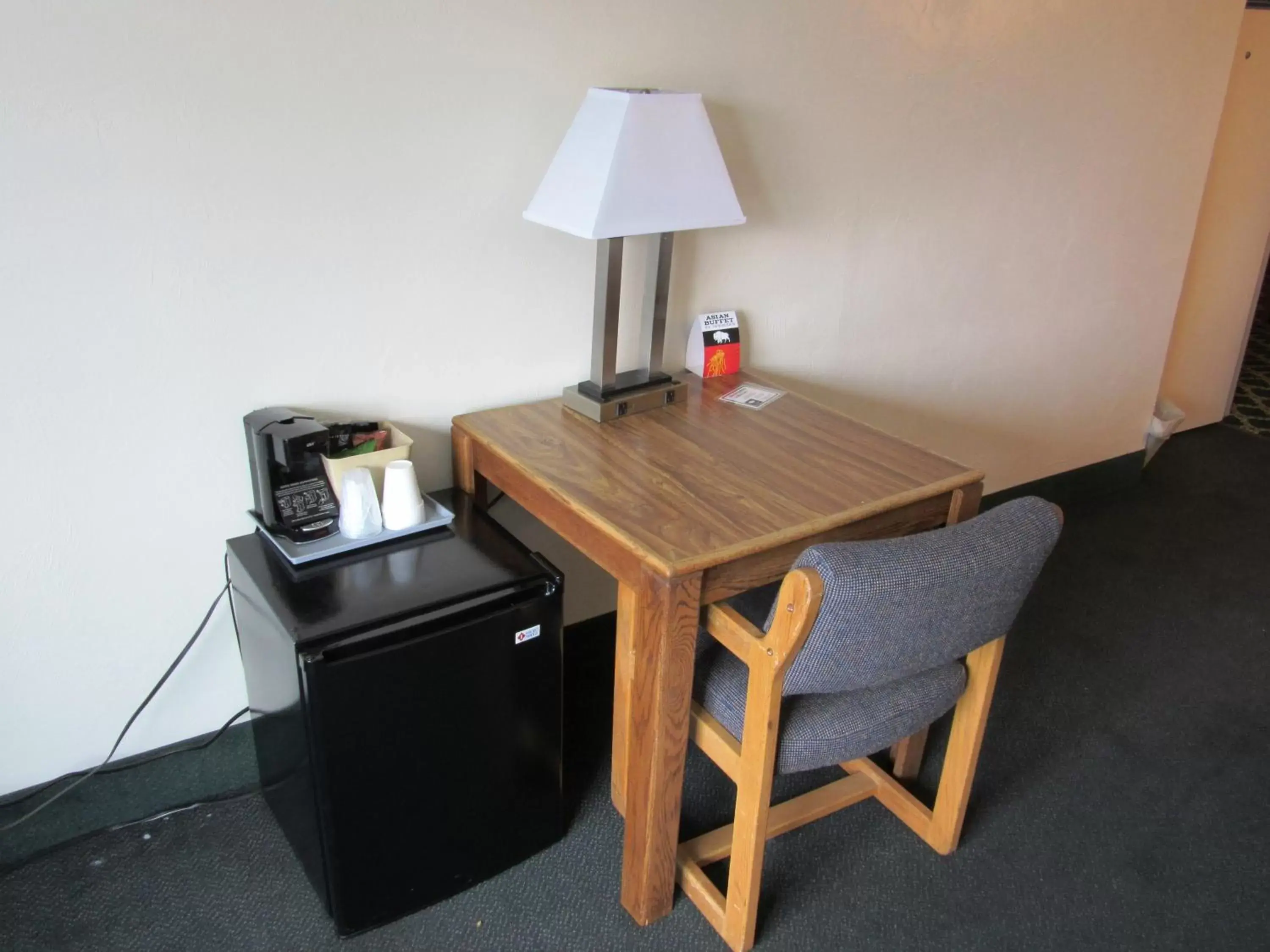 Coffee/tea facilities in White Buffalo Hotel