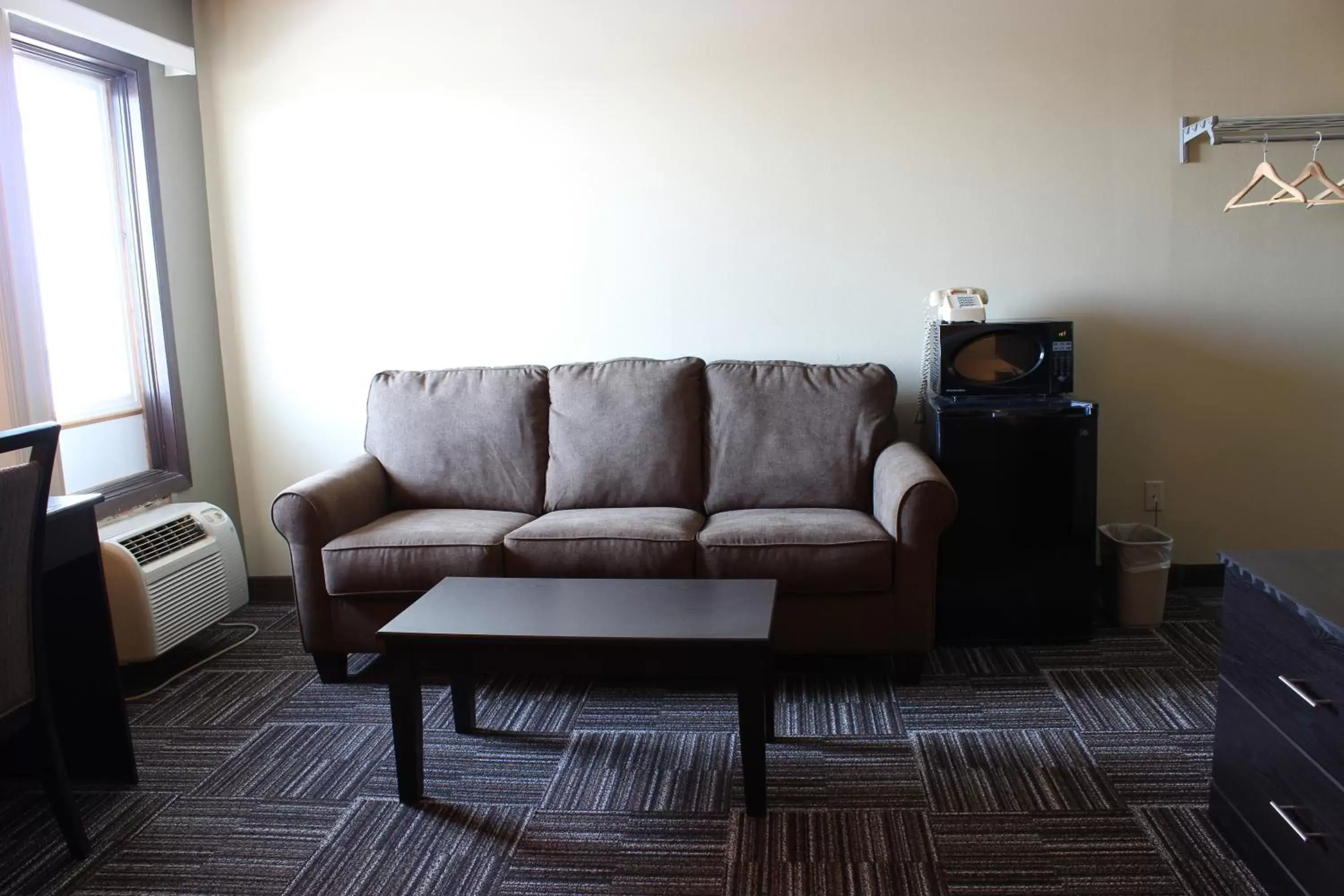 Seating Area in Sunlac Inn Devils Lake