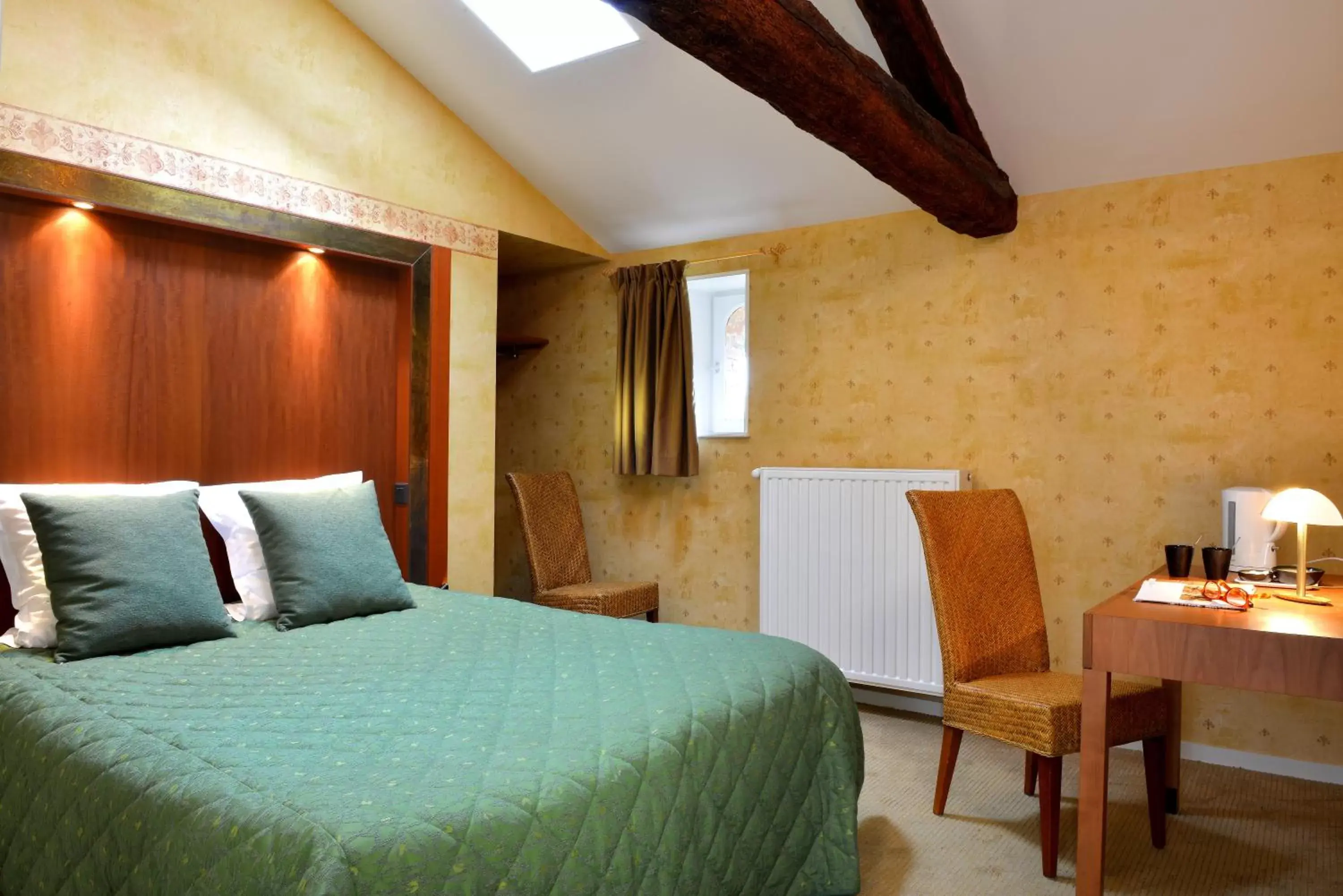 Bedroom, Bed in B&B Domaine de La Corbe