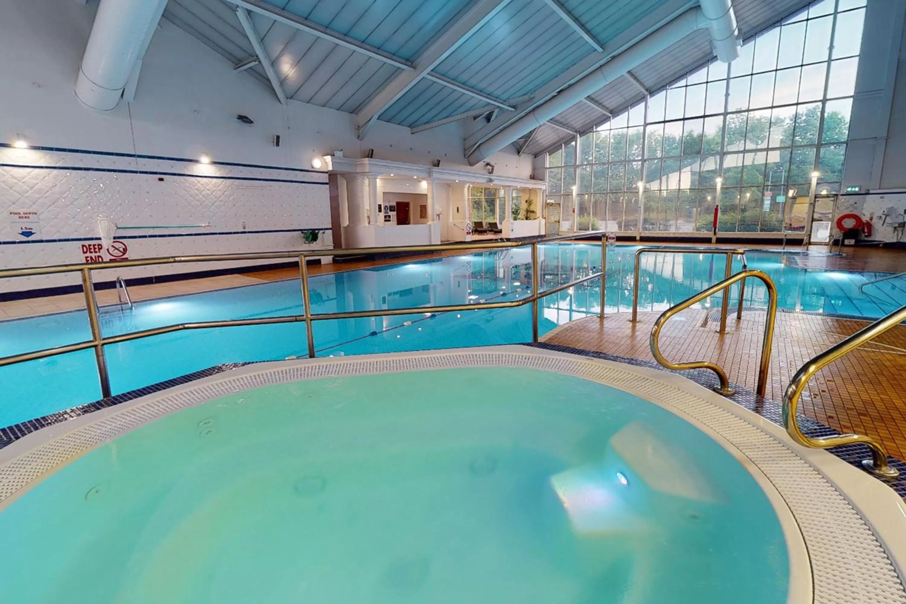 Swimming pool in Village Hotel Liverpool