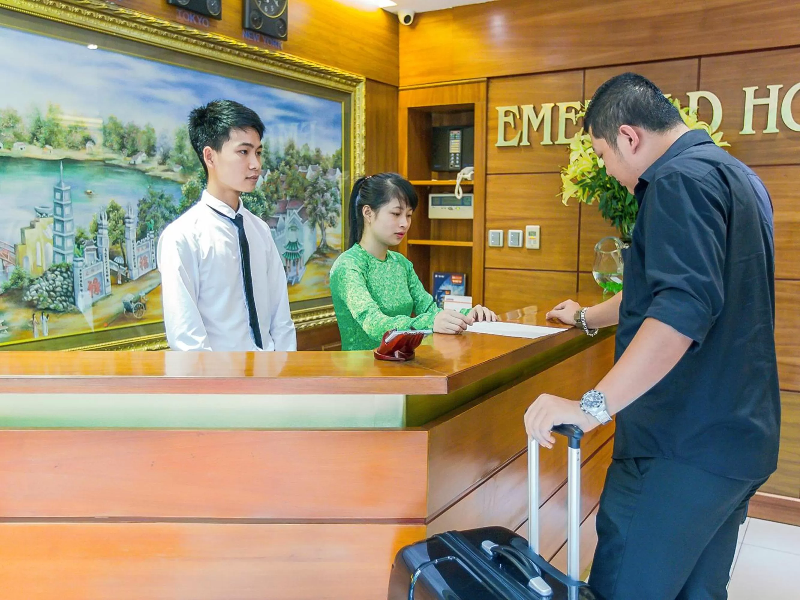 Lobby or reception in Emerald Boutique Hotel