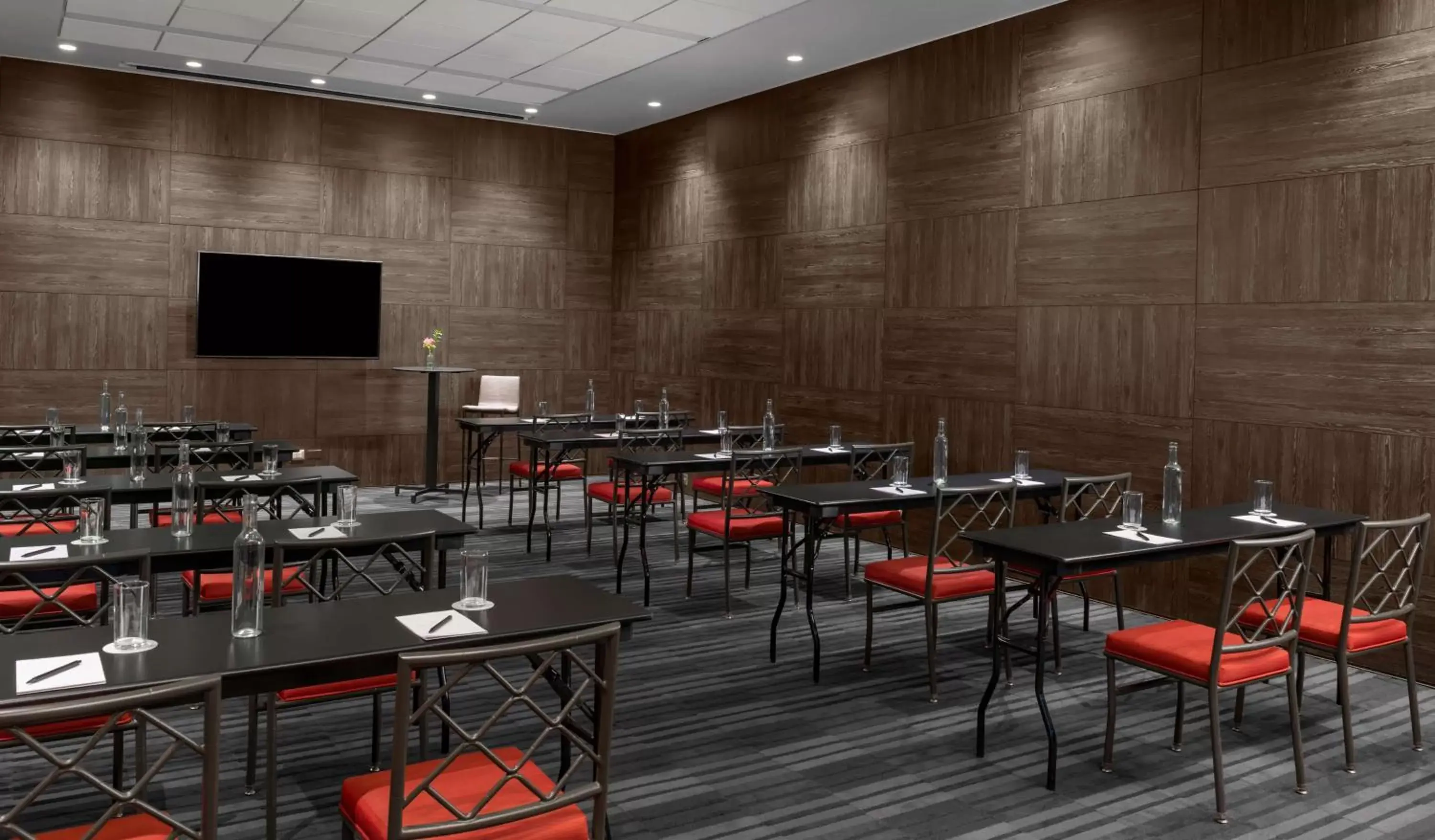 Meeting/conference room, Restaurant/Places to Eat in Hyatt Centric Las Condes Santiago