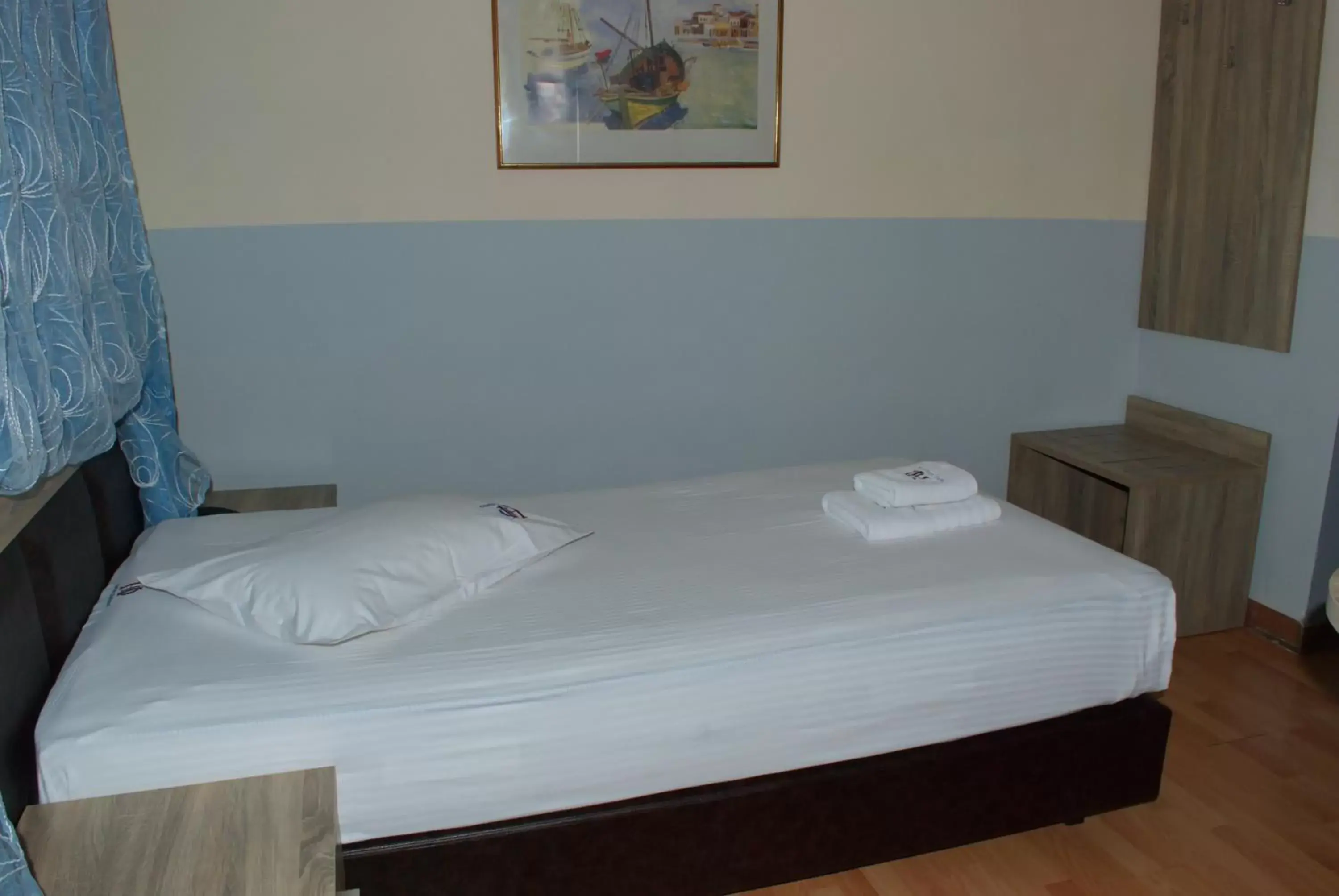 Bed in Diethnes Hotel