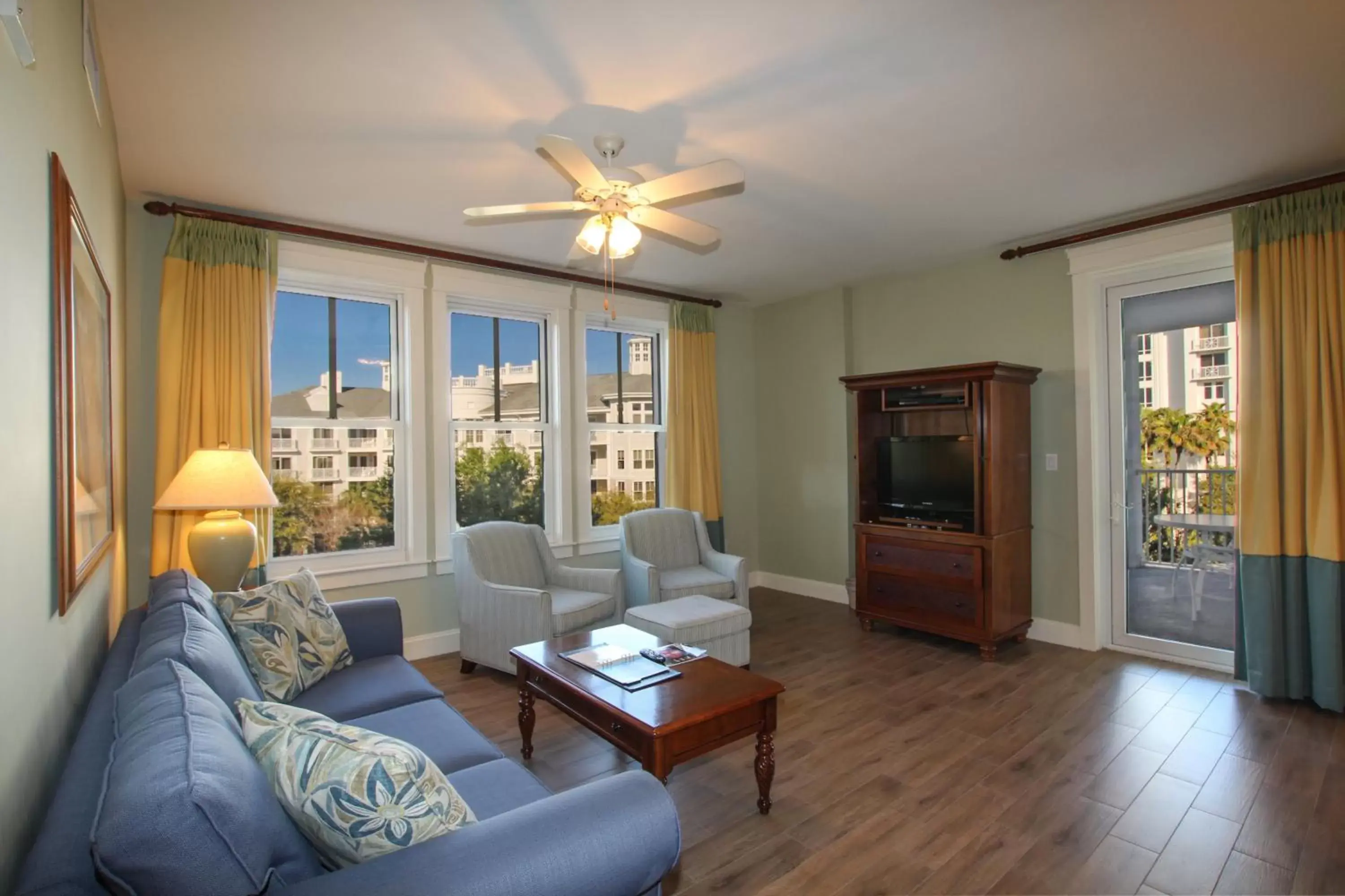 Grand Complex Two-Bedroom Apartment in Sandestin Golf and Beach Resort