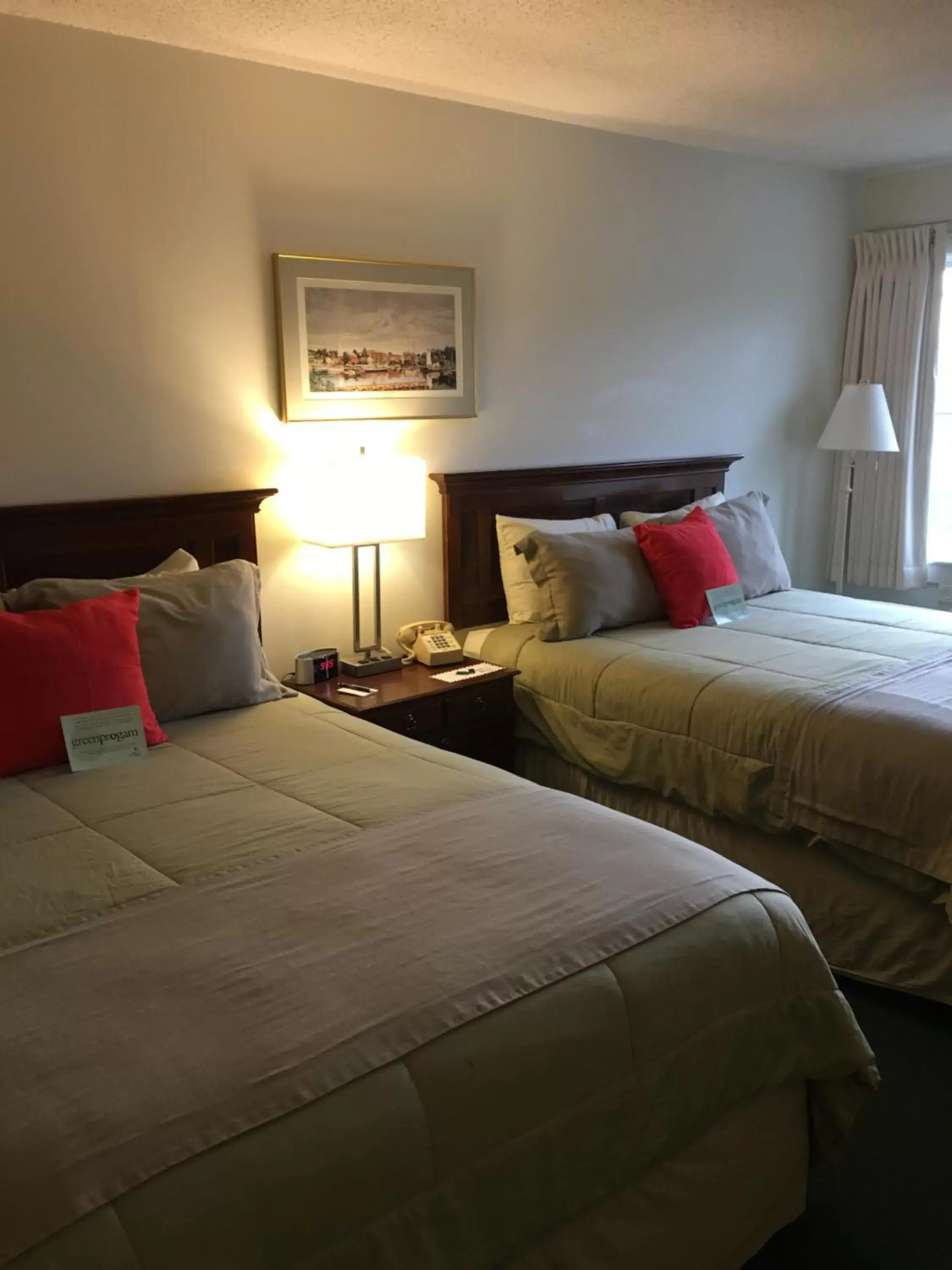 Photo of the whole room, Bed in Camden Riverhouse Hotel and Inn