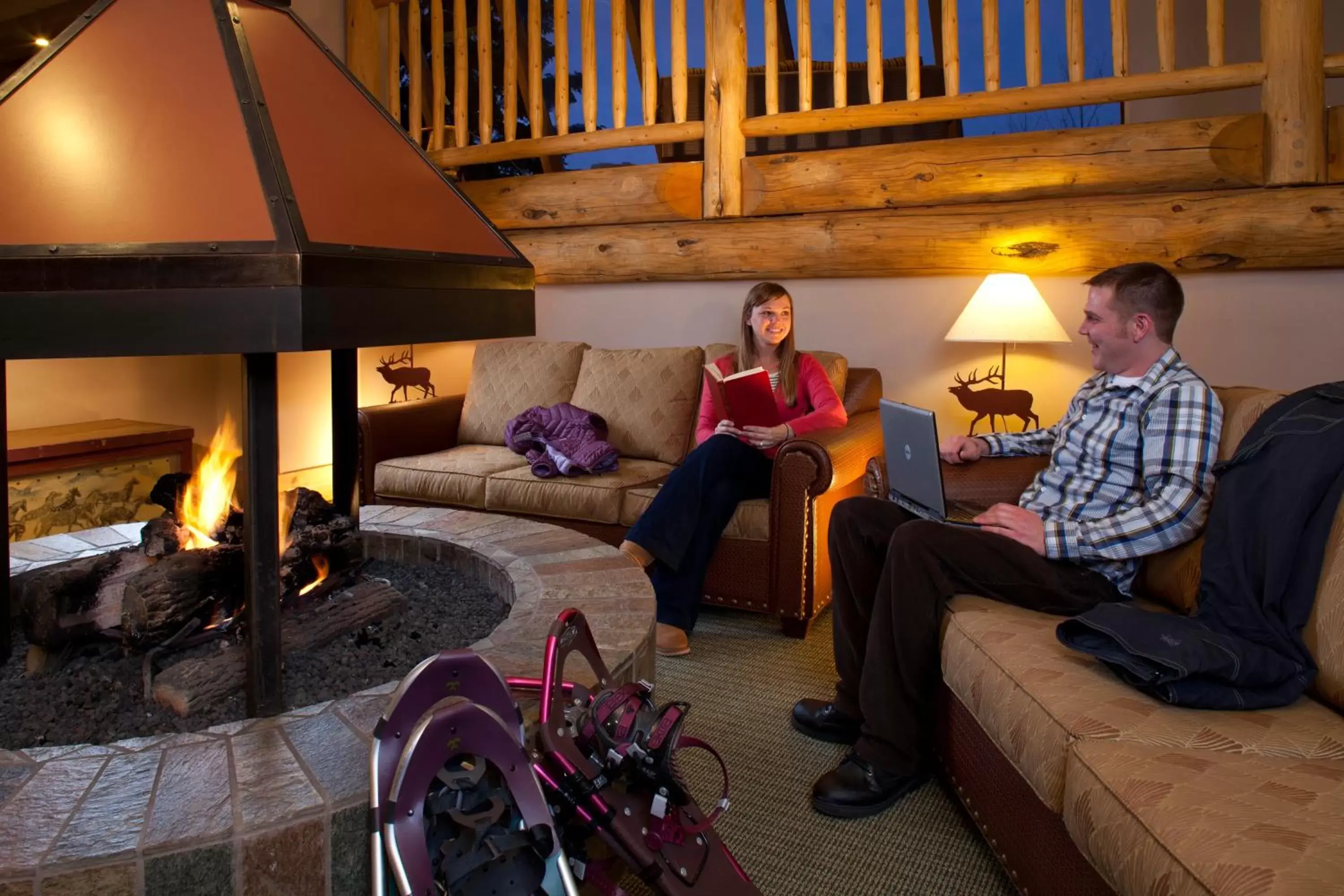 Communal lounge/ TV room in Legacy Vacation Resorts Steamboat Springs Hilltop