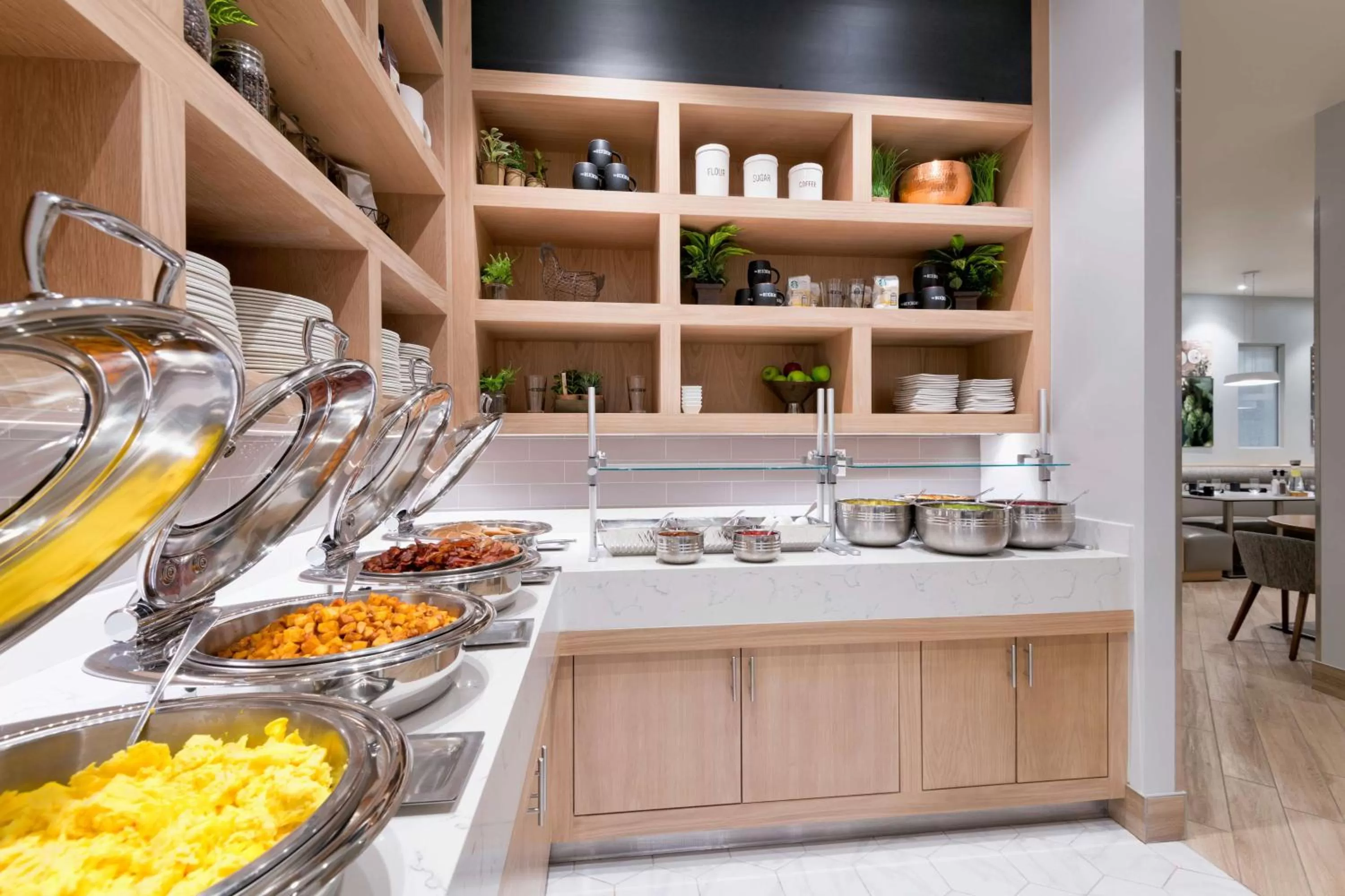 Breakfast in Doubletree by Hilton Phoenix Mesa