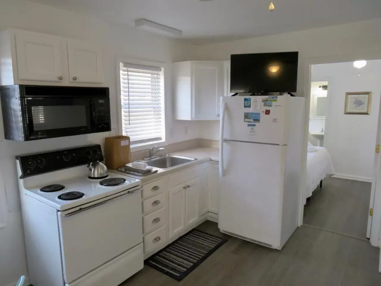 Kitchen/Kitchenette in Saltaire Cottages