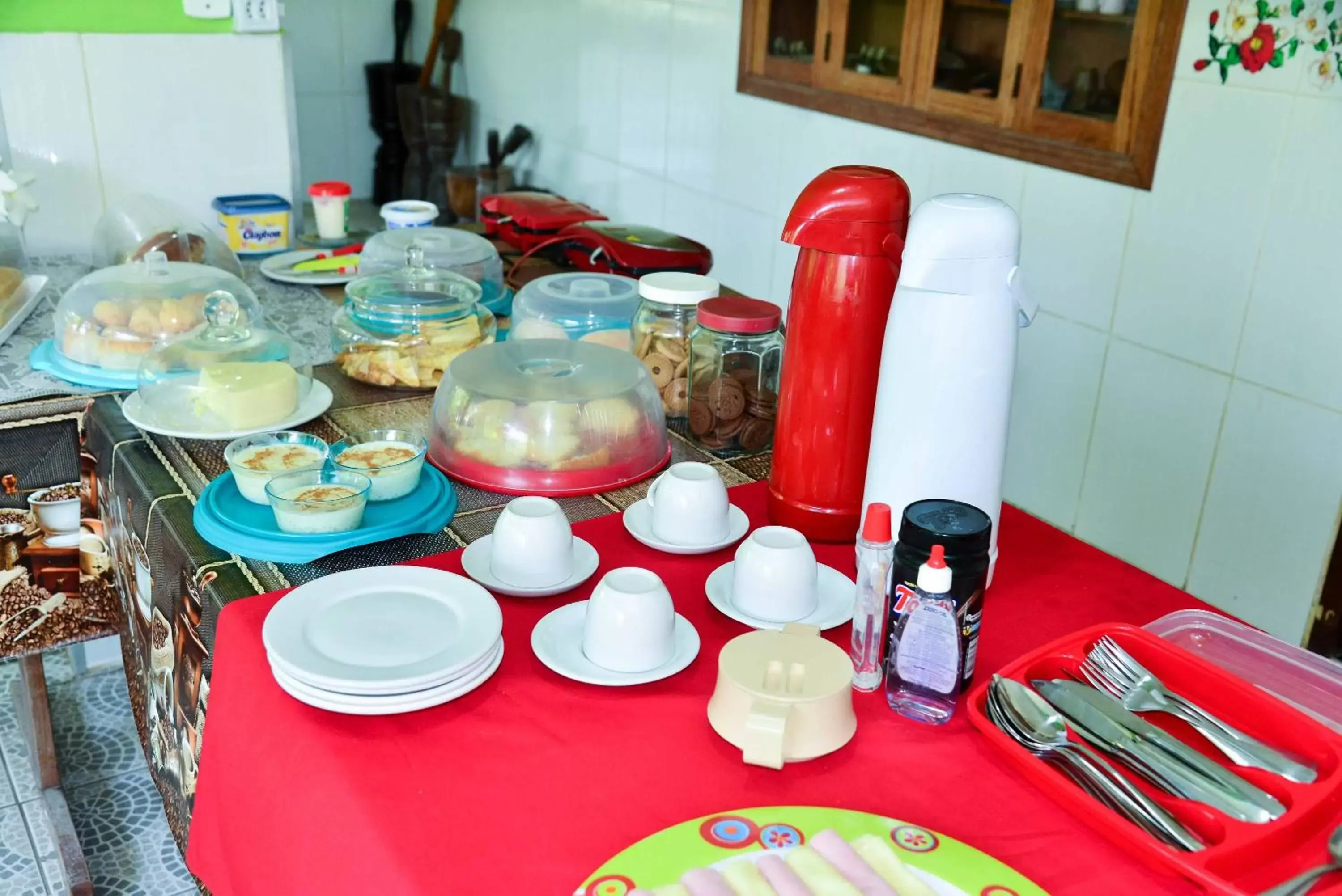 Breakfast in VOA Pousada Dos Jasmins