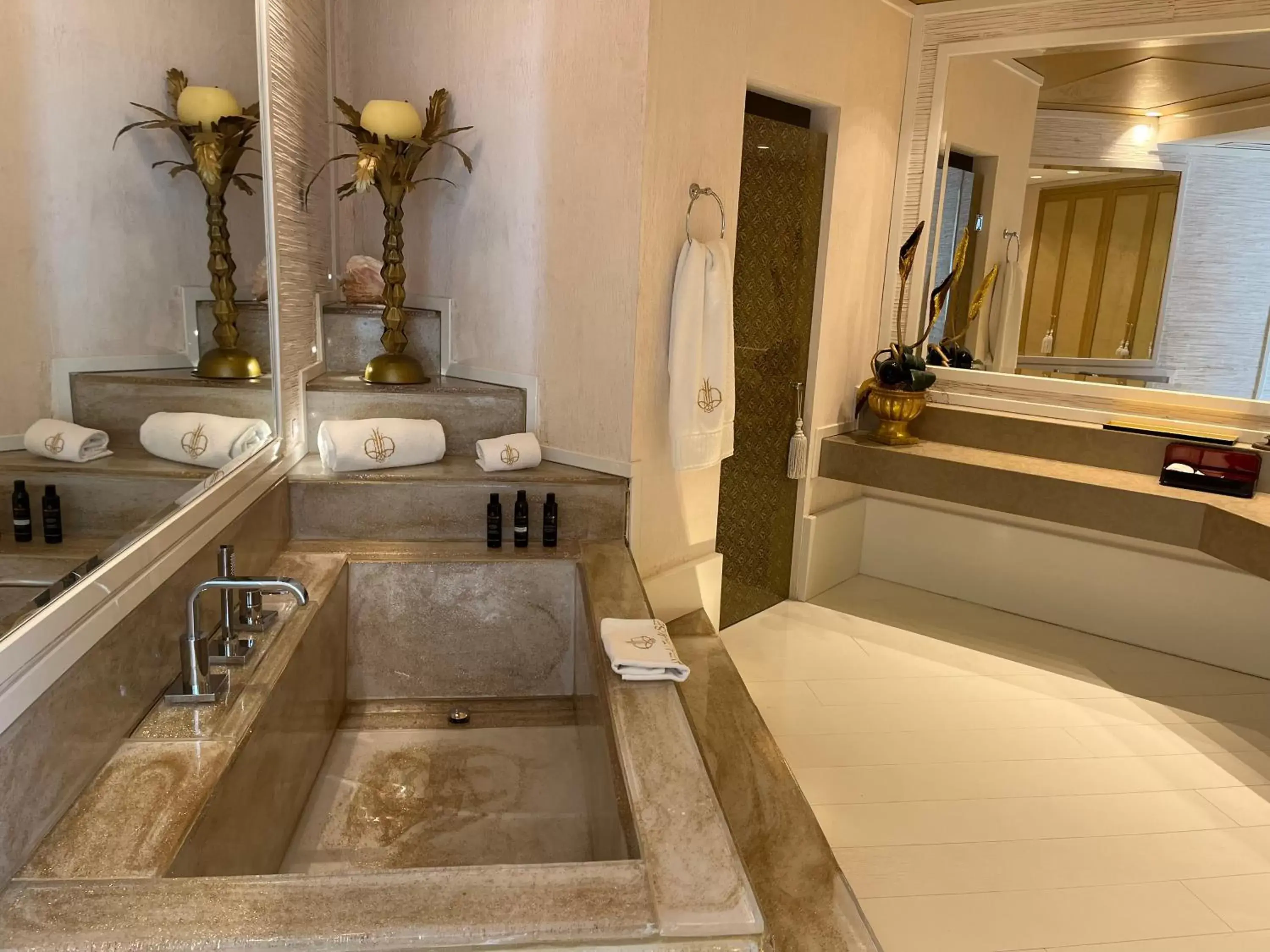 Bathroom in Las Dunas Grand Luxury