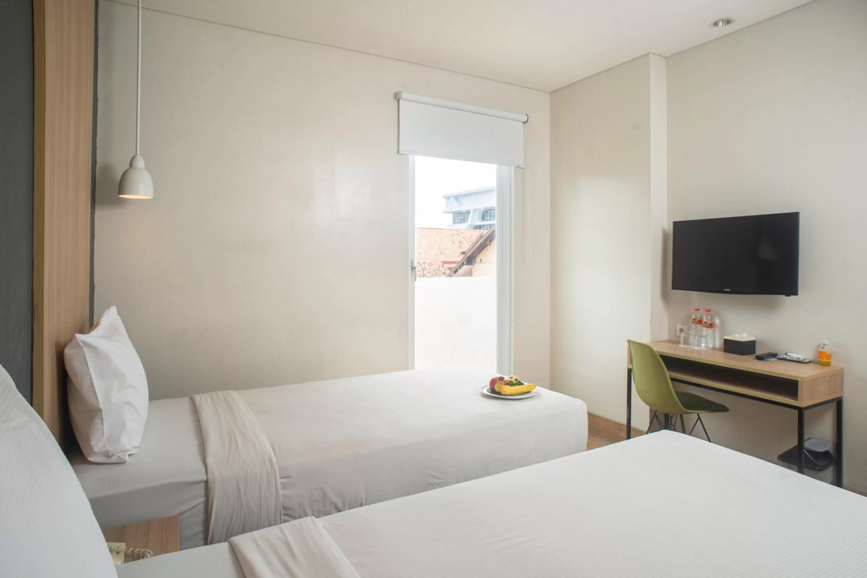 Bedroom, Bed in Hotel Citradream Cirebon