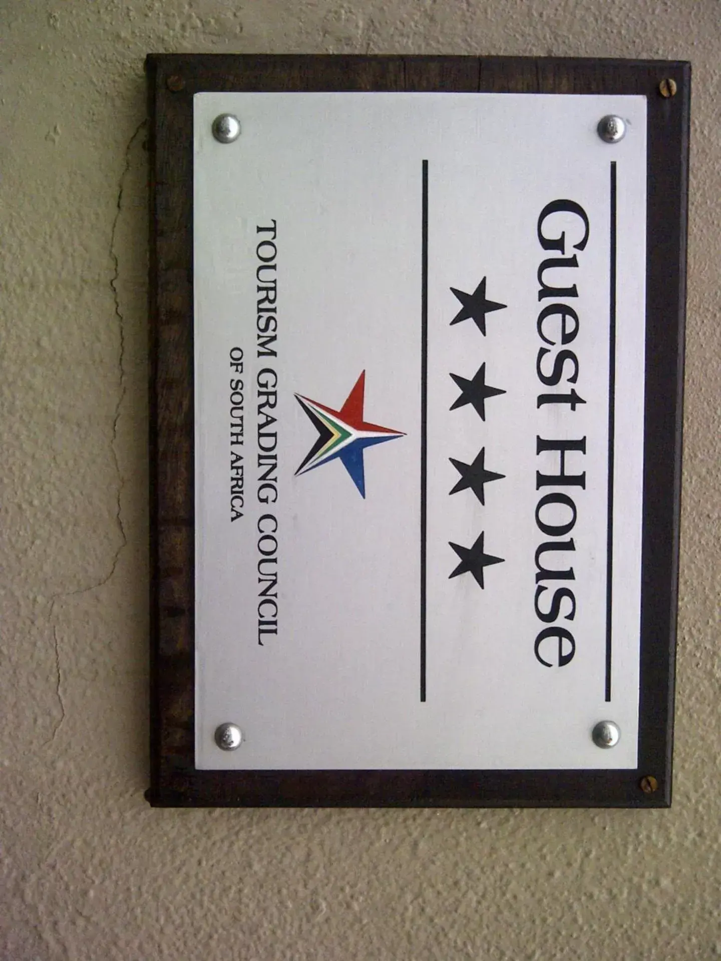 Logo/Certificate/Sign in Mountview Guest House