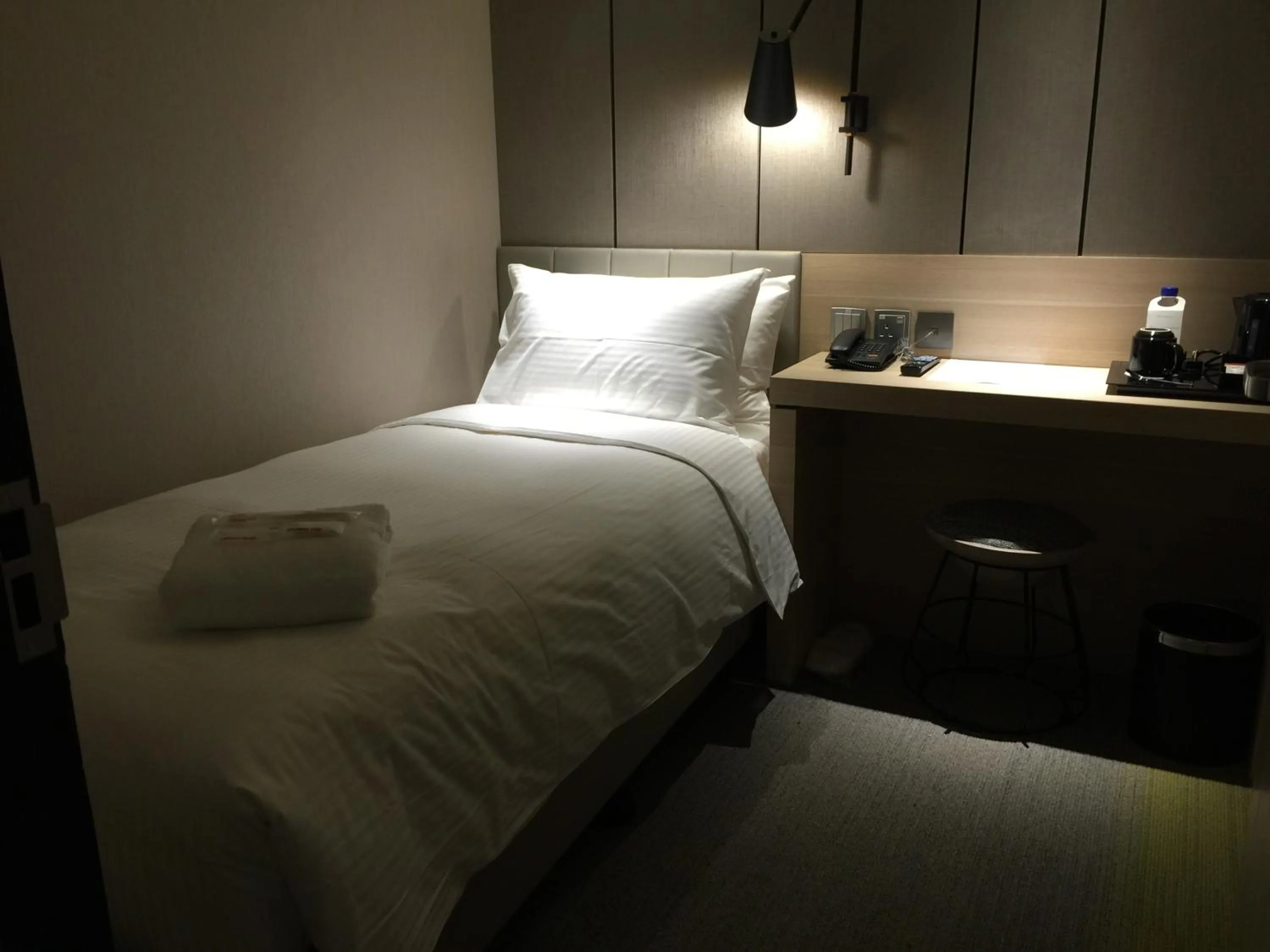 Bed in Aerotel Singapore - Transit Hotel in Terminal 1