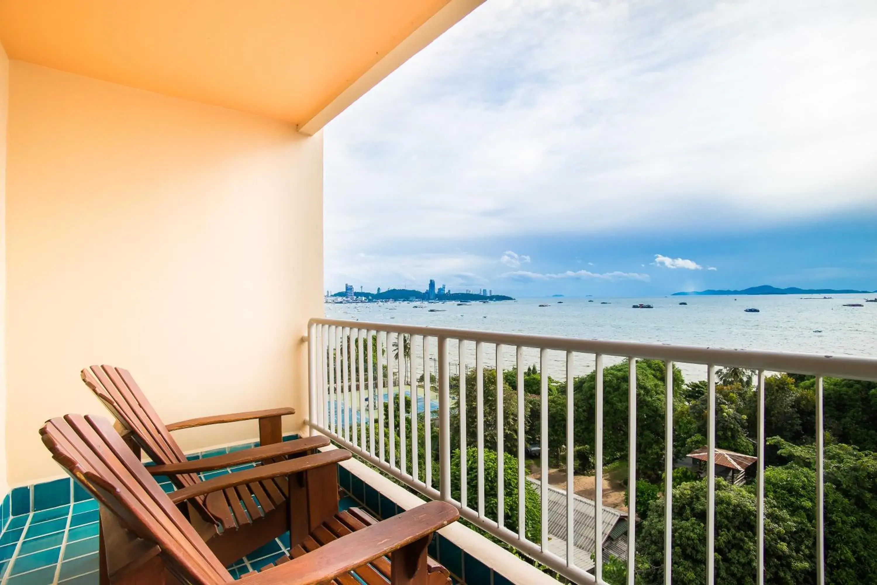Balcony/Terrace in Best Bella Pattaya