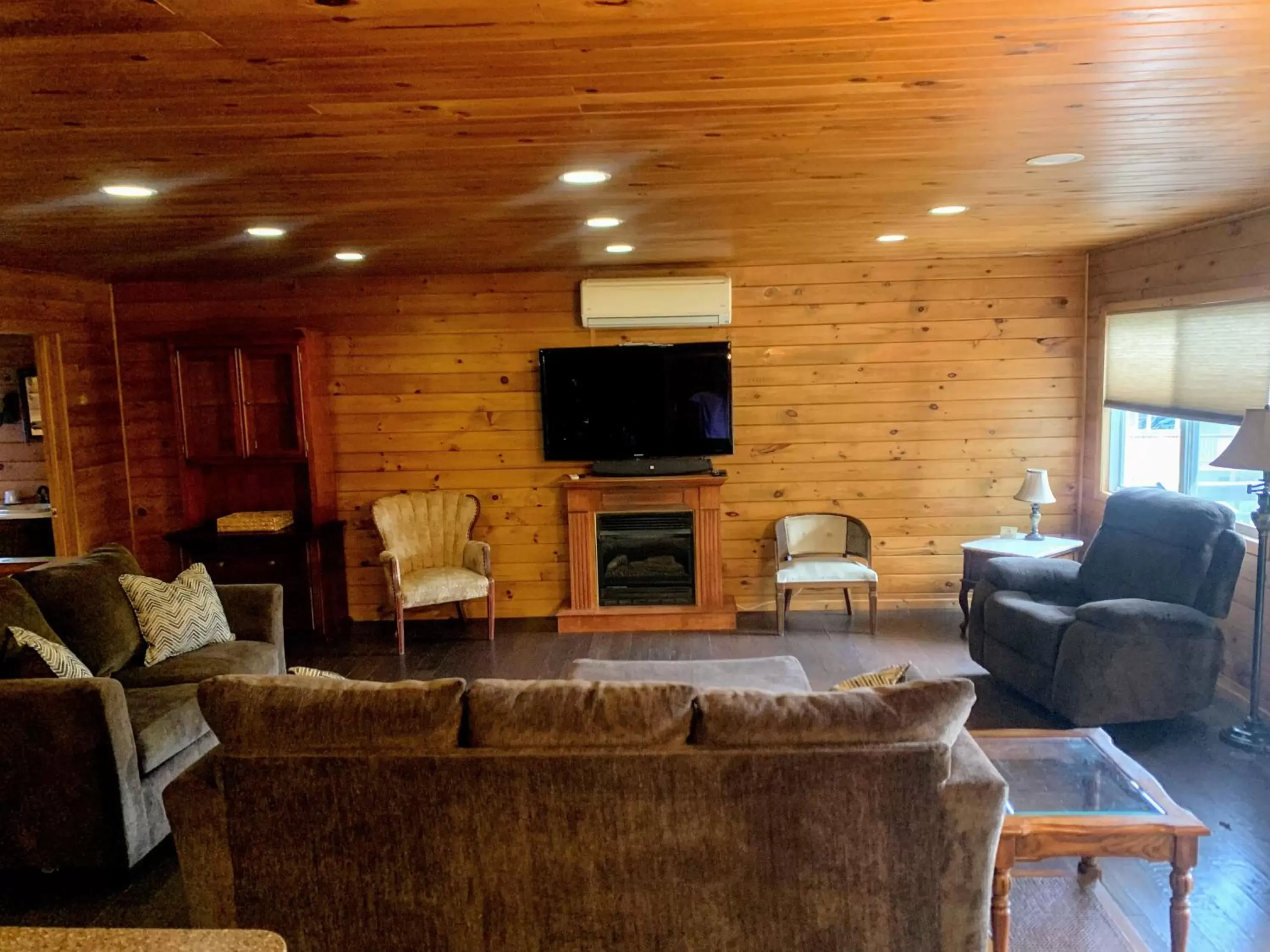 TV and multimedia, Seating Area in Blue Lagoon Resort