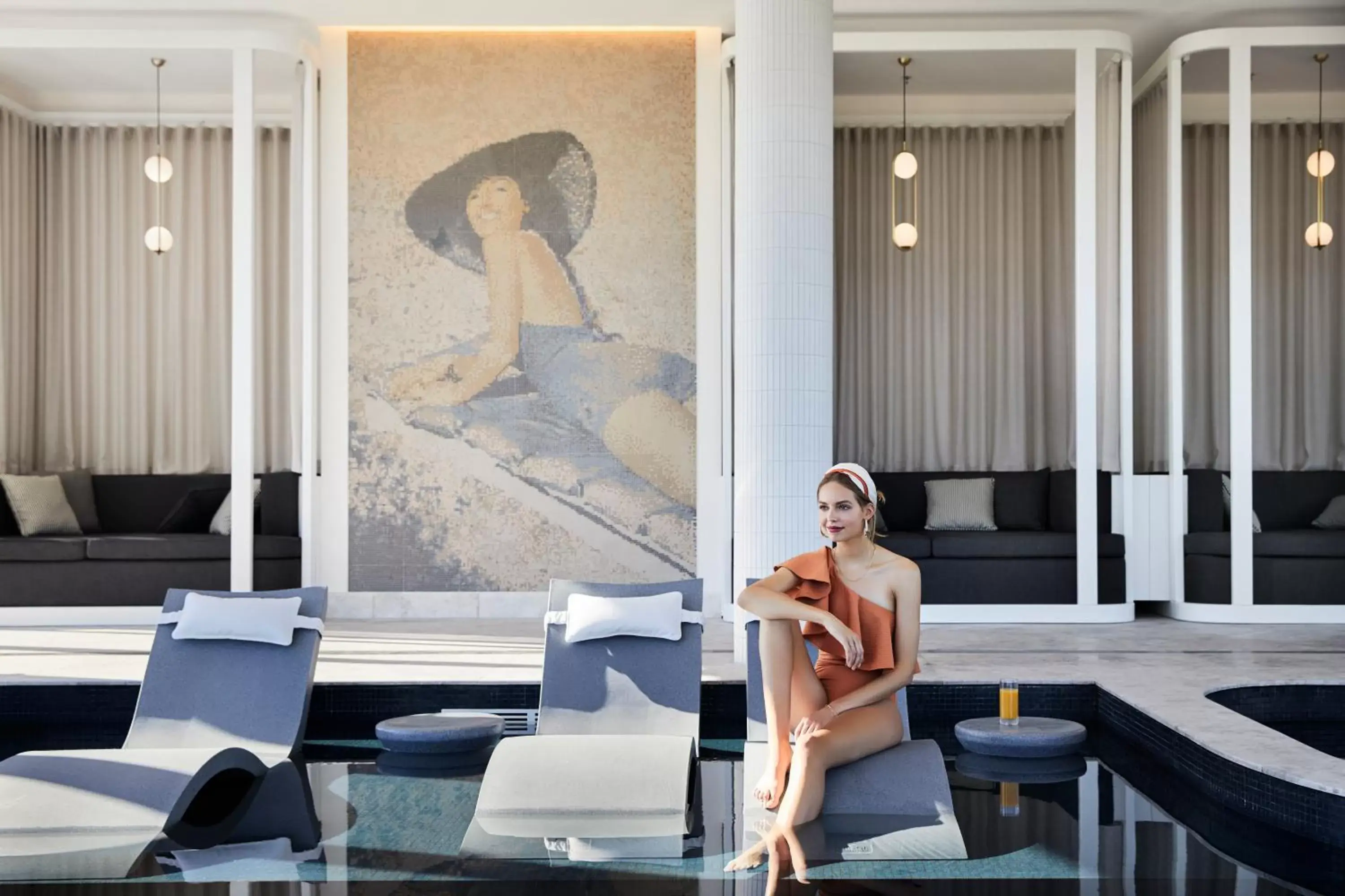 Swimming pool in Hotel Chadstone Melbourne MGallery Collection Swimming pool in Hotel Chadstone Melbourne MGallery Collection