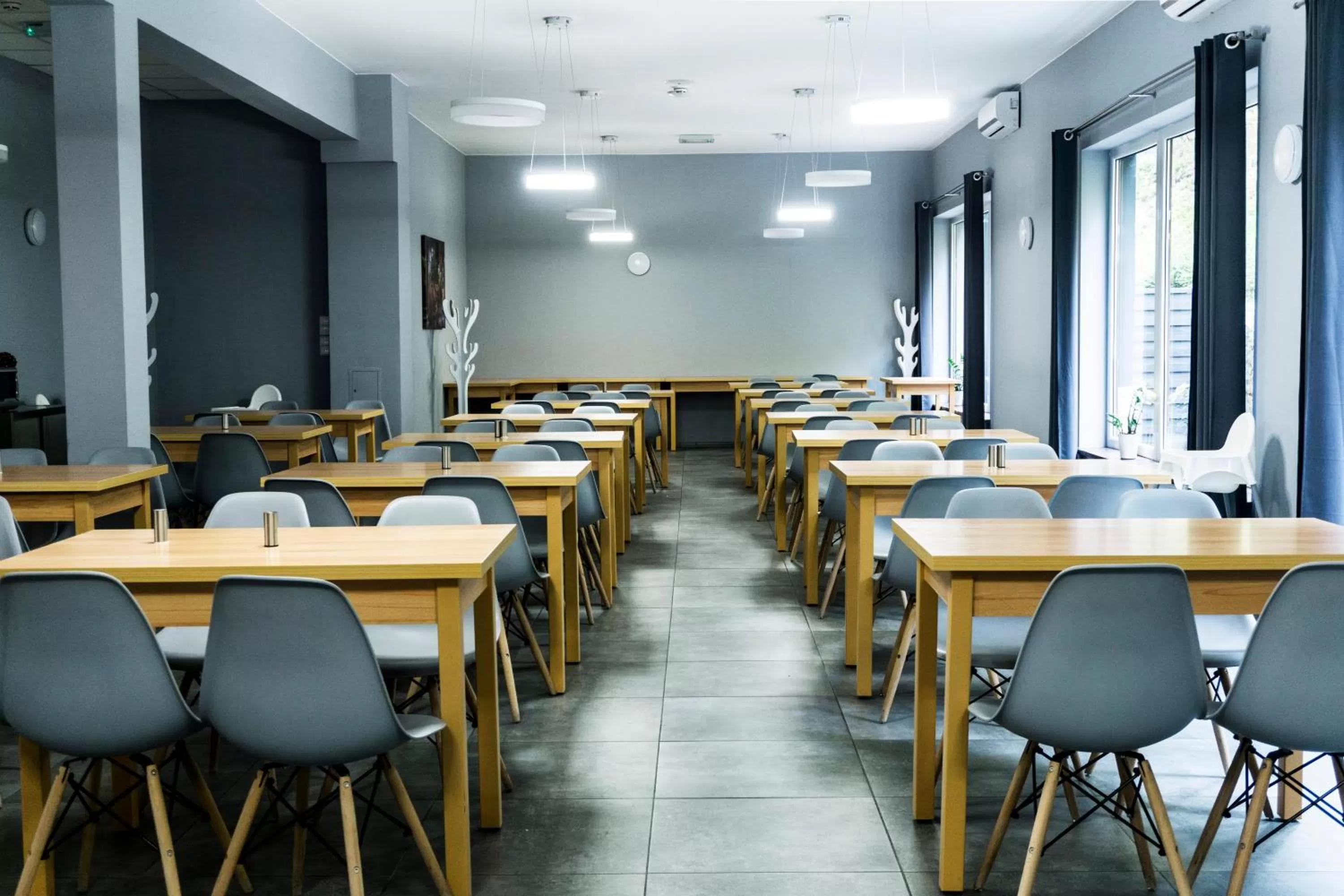 Restaurant/places to eat in dask resort