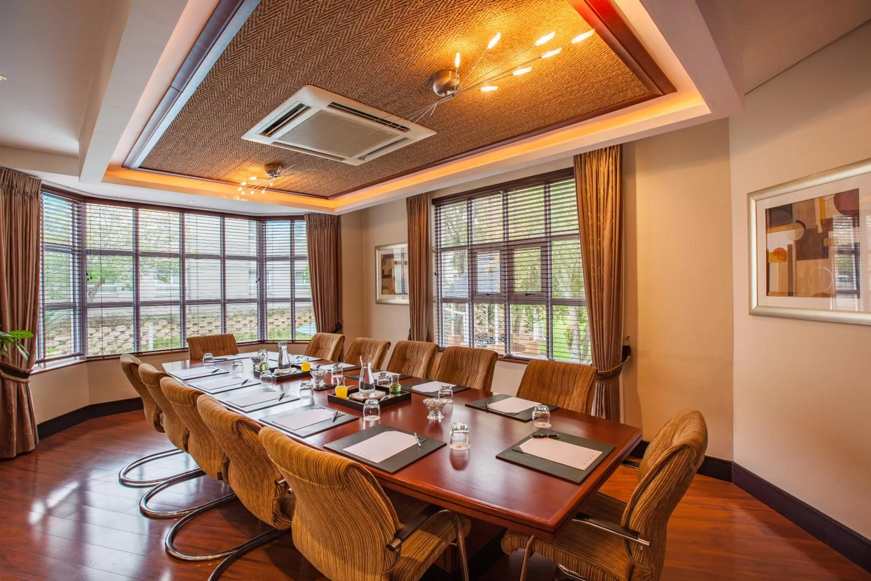 Business facilities in City Lodge Hotel Pinelands