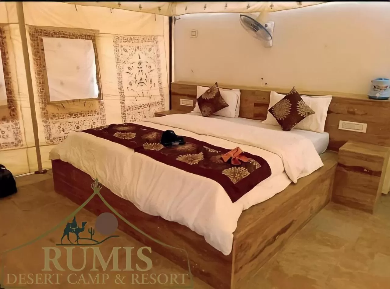 Property building, Bed in Rumis Desert Camp and Resort