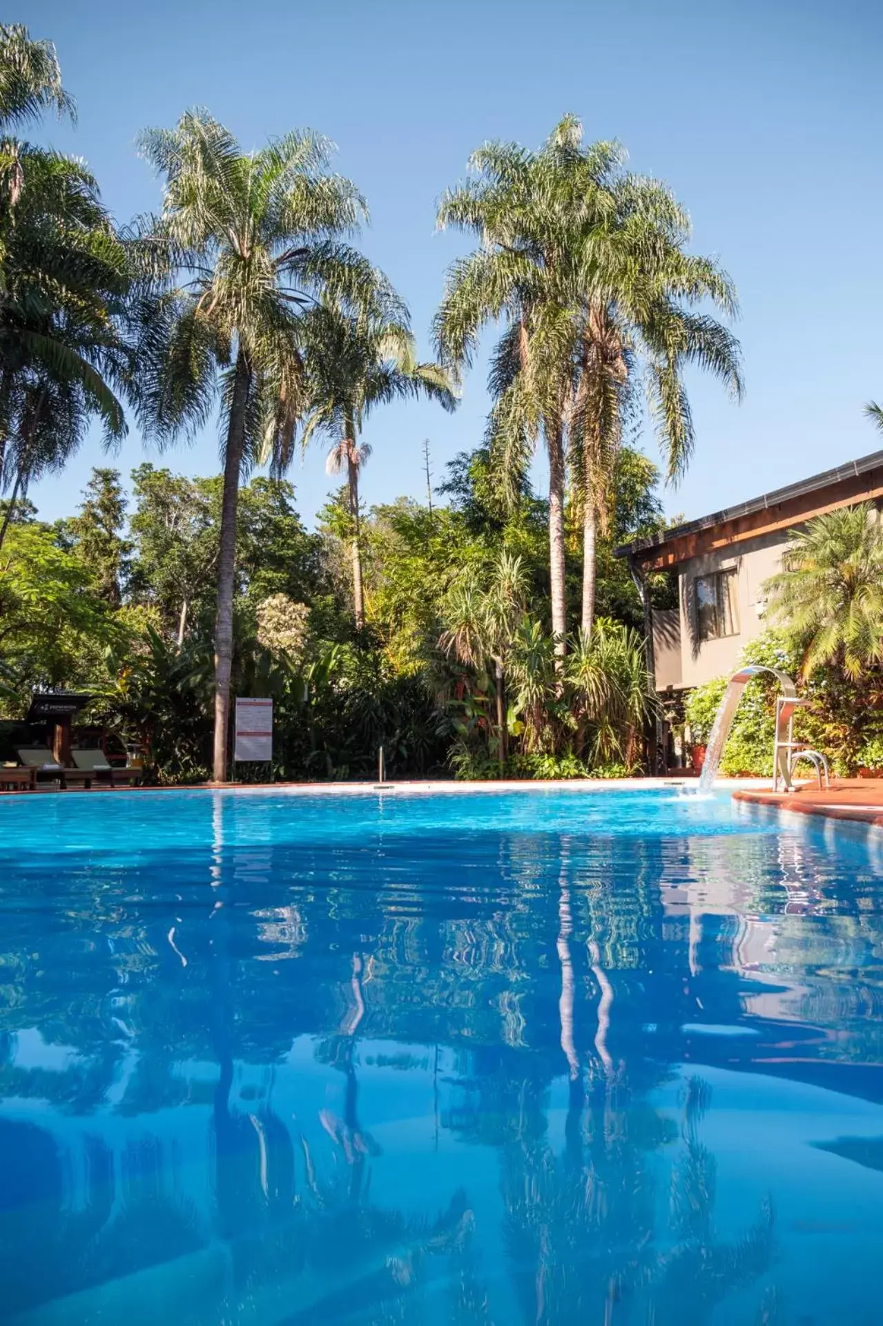 Swimming Pool in Hotel Saint George