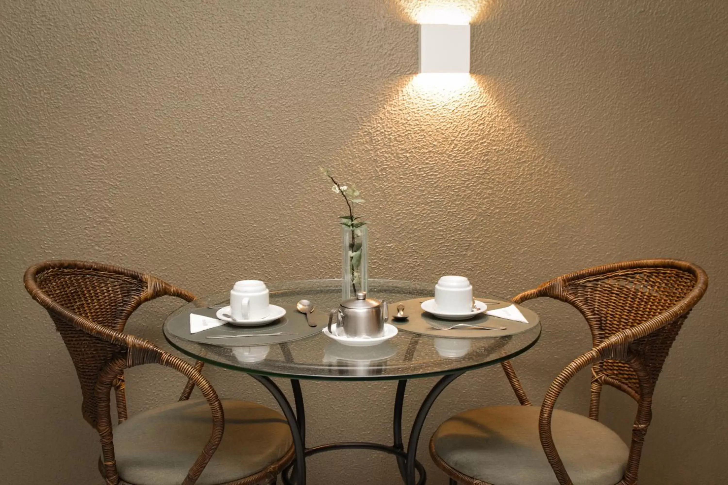 Restaurant/places to eat in Bristol Centro Civico Curitiba Restaurant/places to eat in Bristol Centro Civico Curitiba