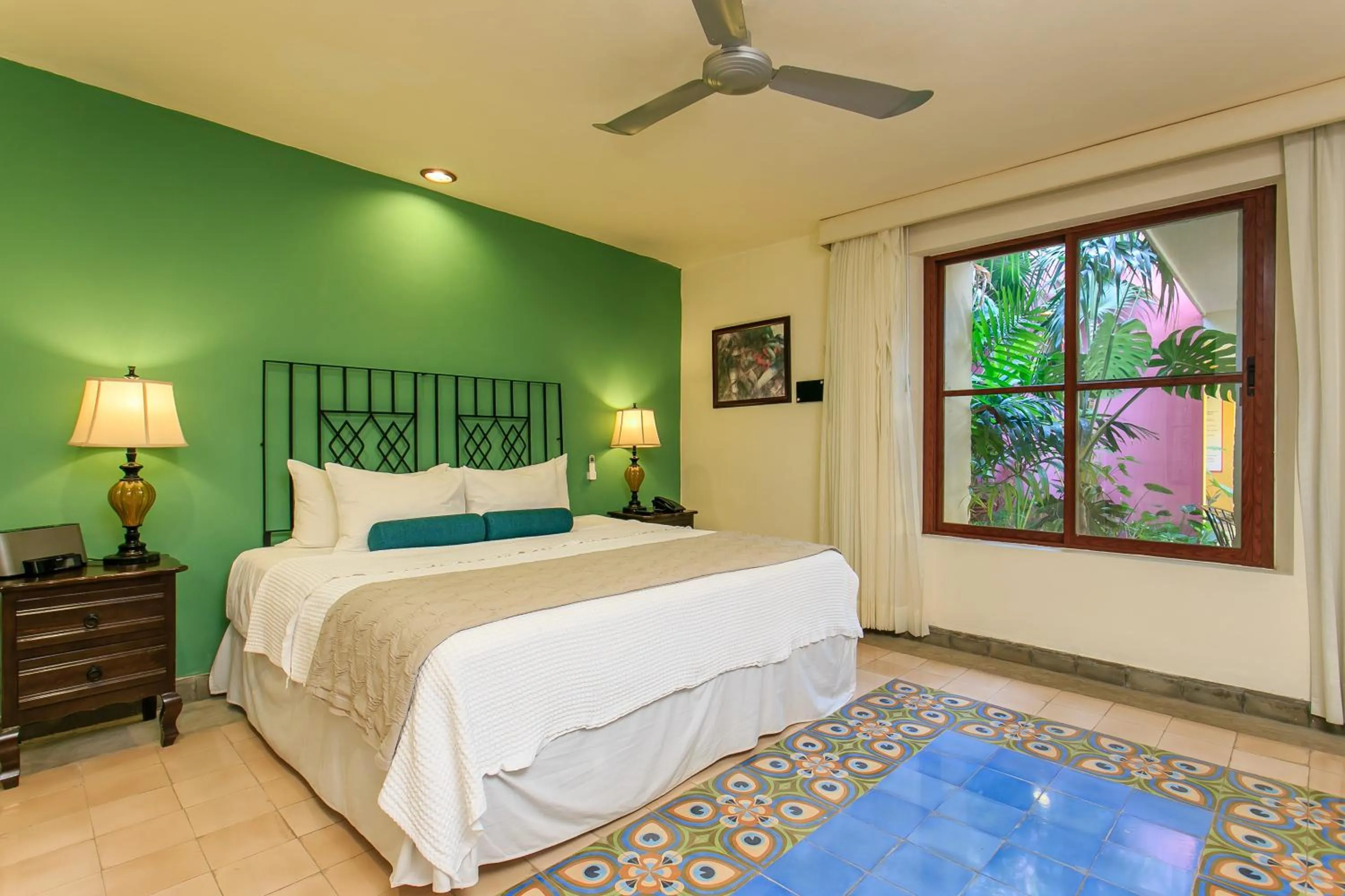 Bed in Art 57 Hotel - Adults Only