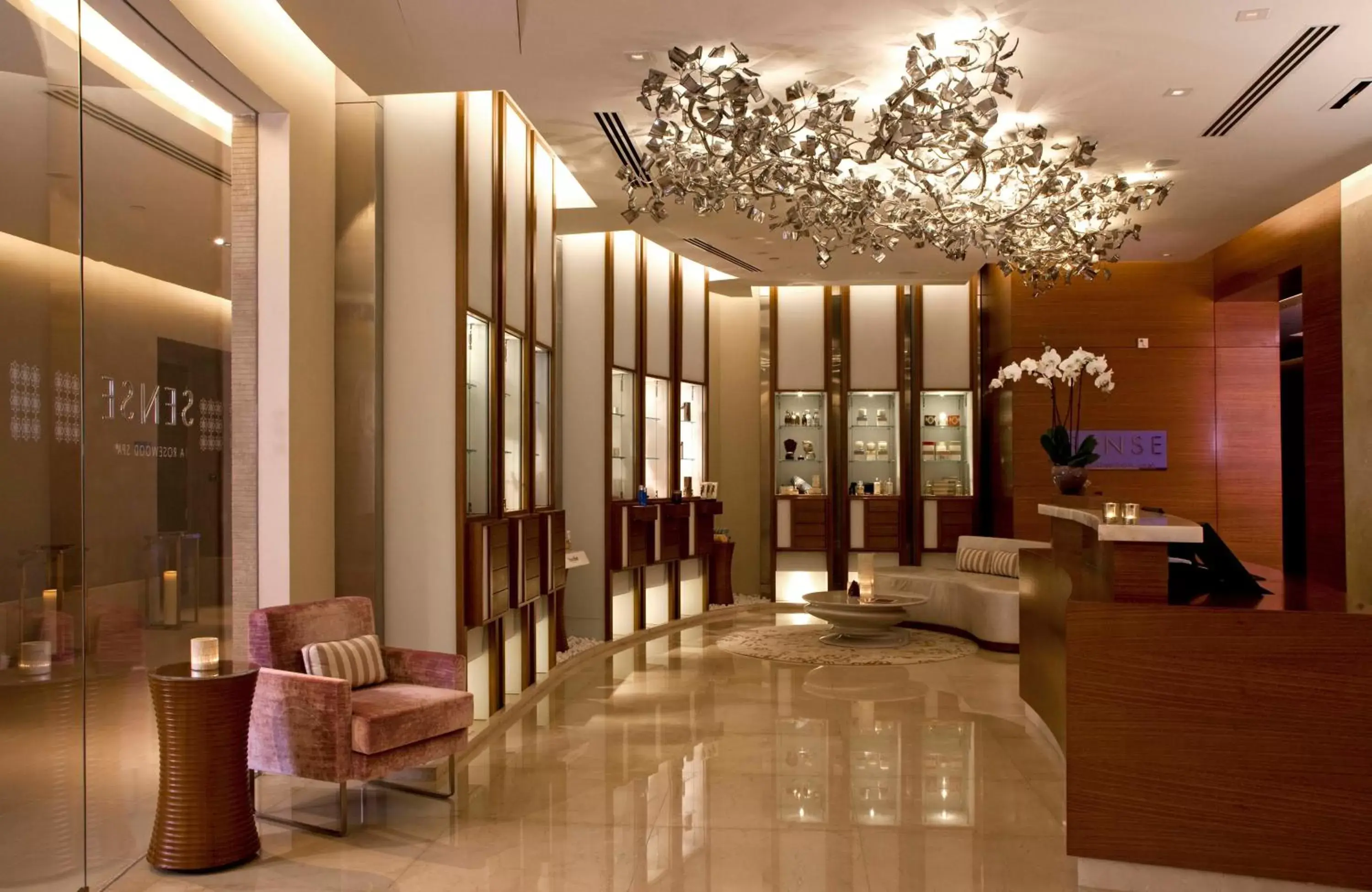 Spa and wellness centre/facilities, Lobby/Reception in Rosewood Abu Dhabi