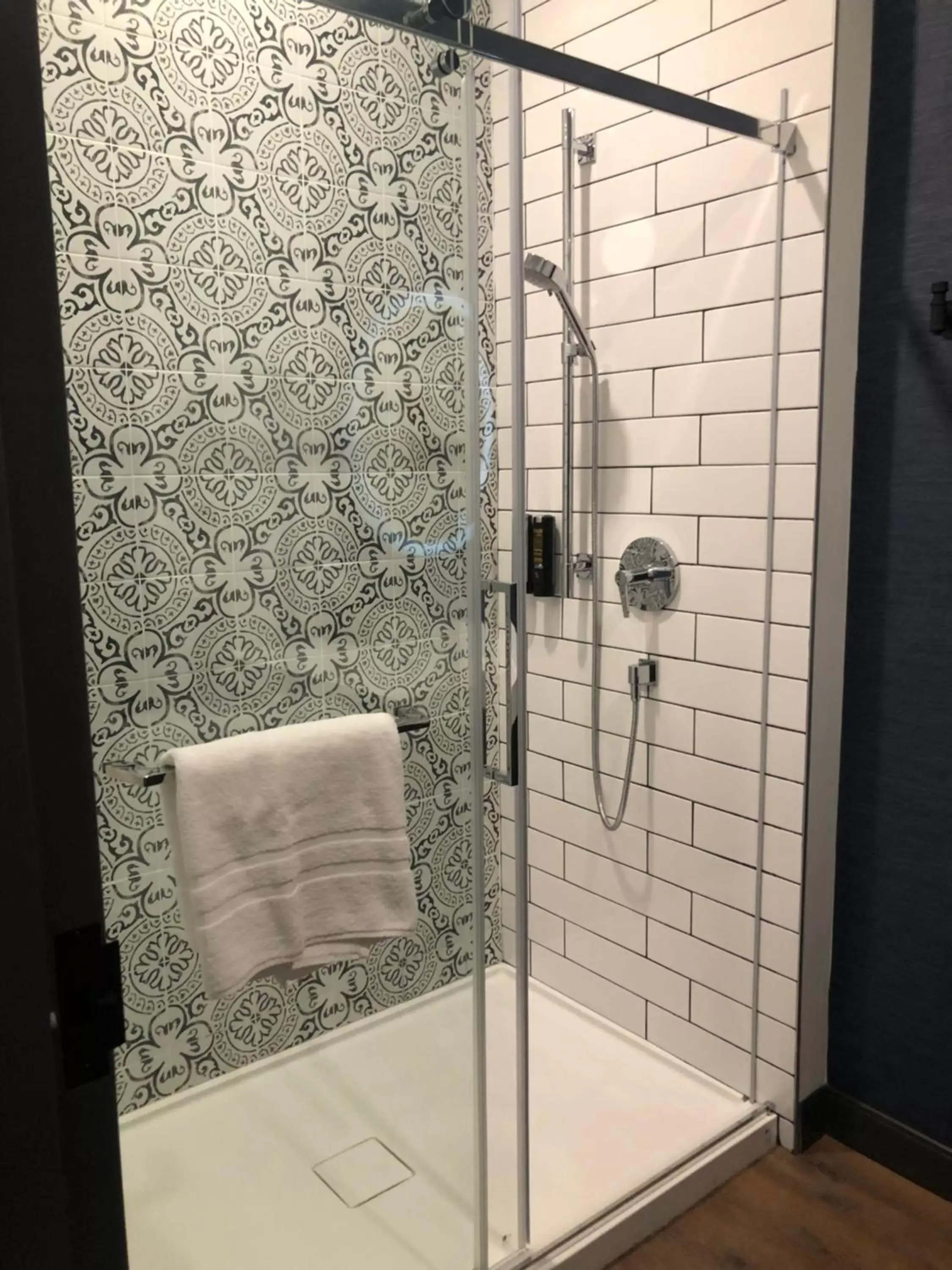 Shower, Bathroom in Cannery Lofts Niagara