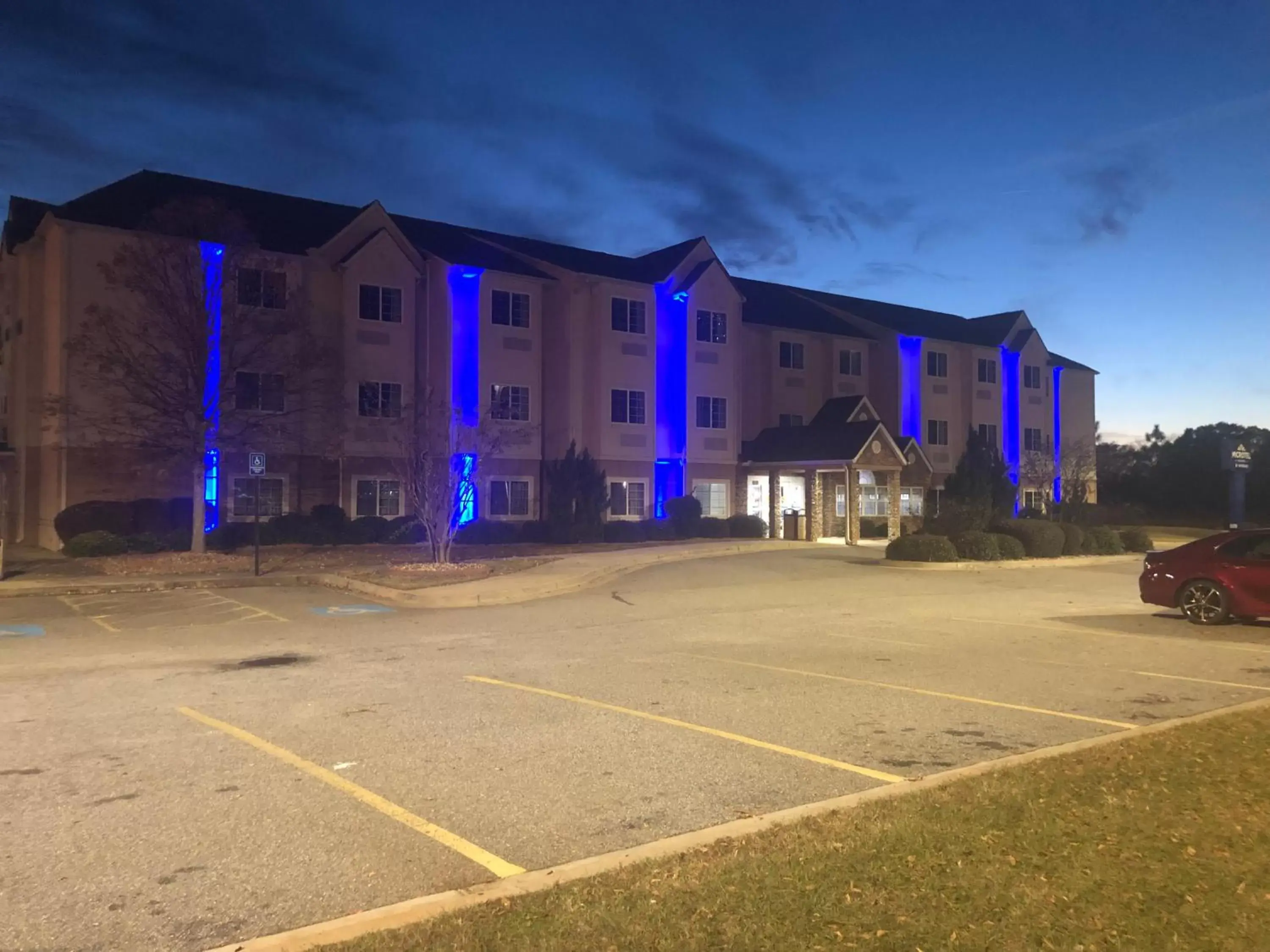 Property Building in Microtel Inn & Suites by Wyndham Perry