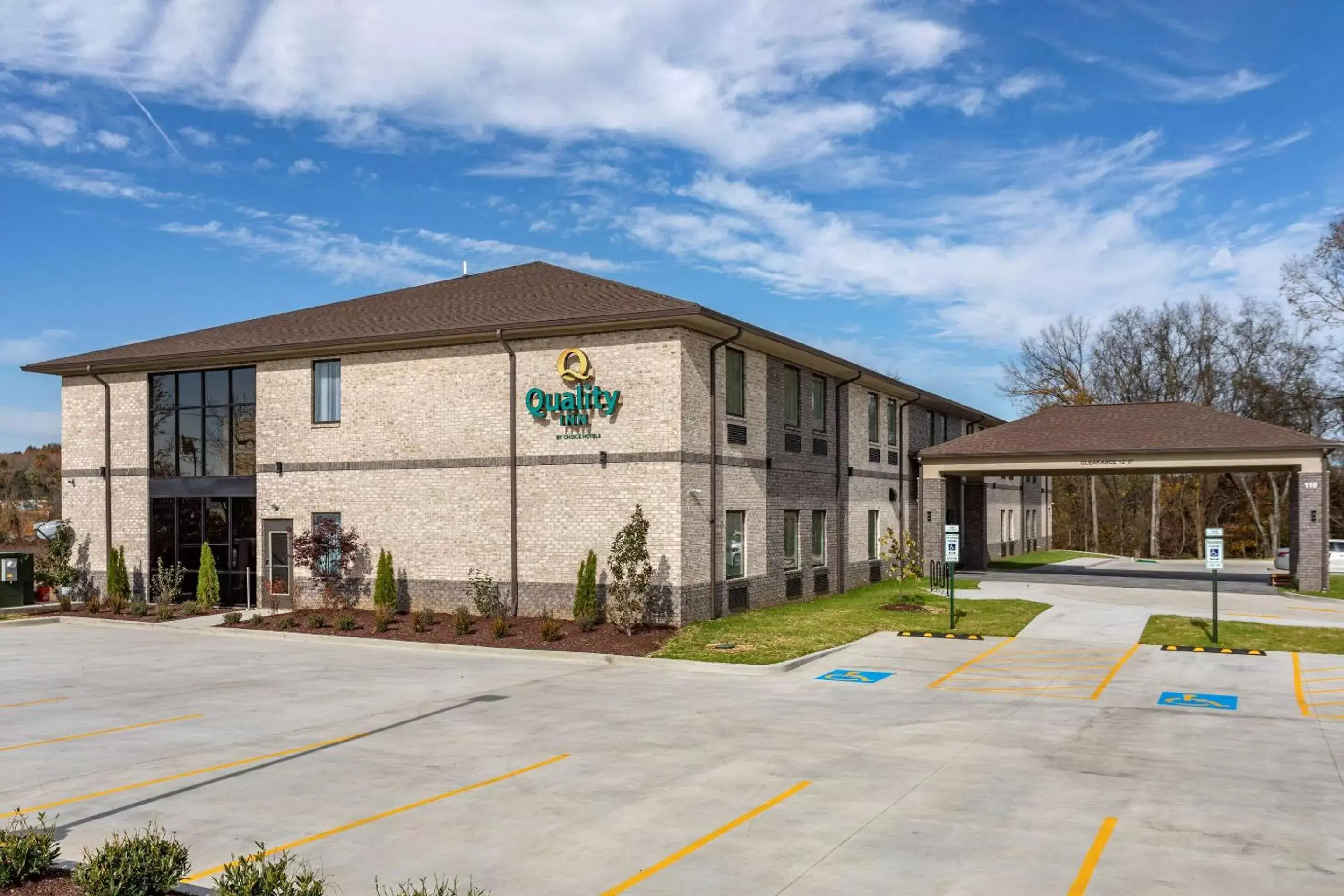 Property Building in Quality Inn Lebanon - Nashville Area