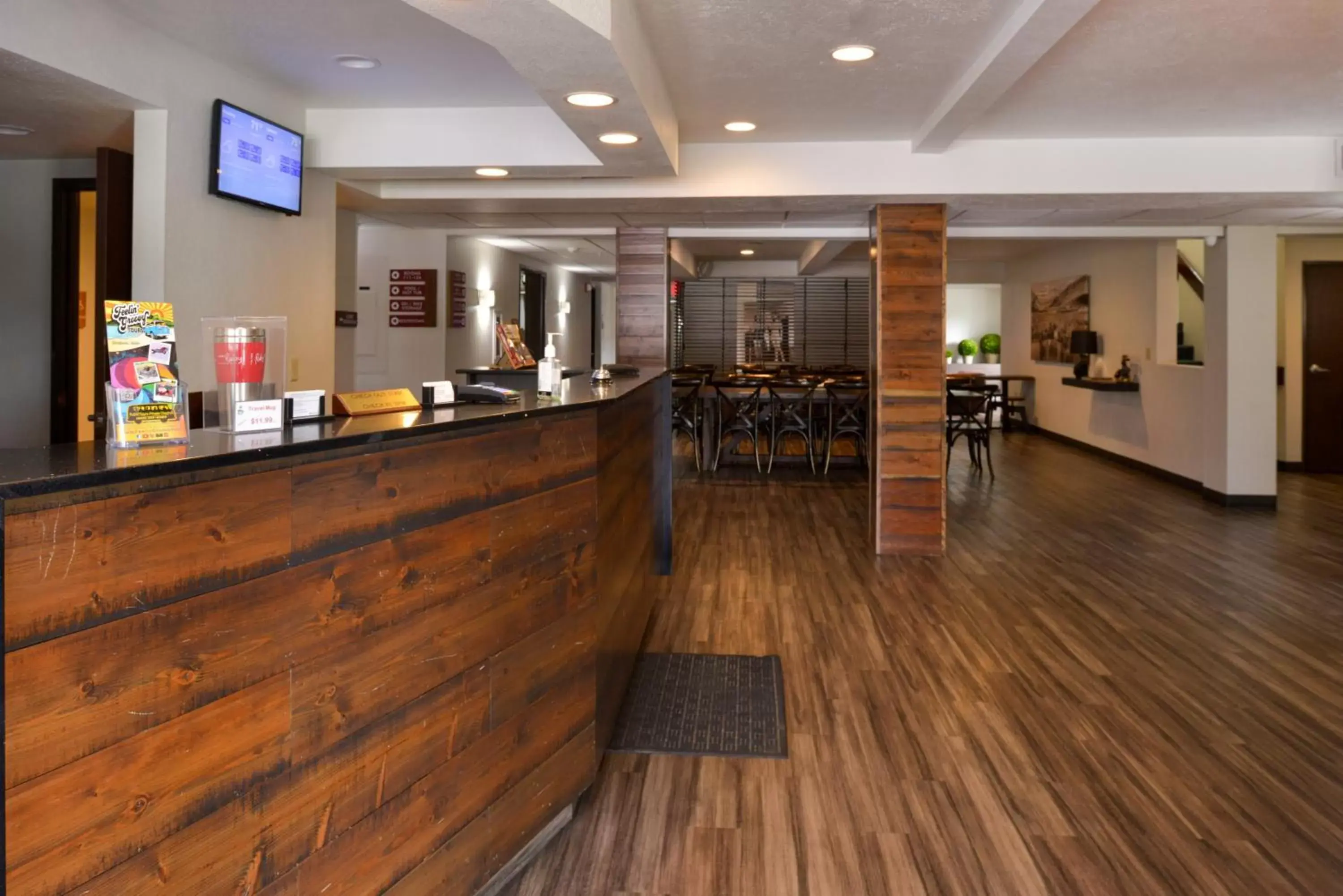 Lobby or reception, Lobby/Reception in Hotel Ruby Sandpoint