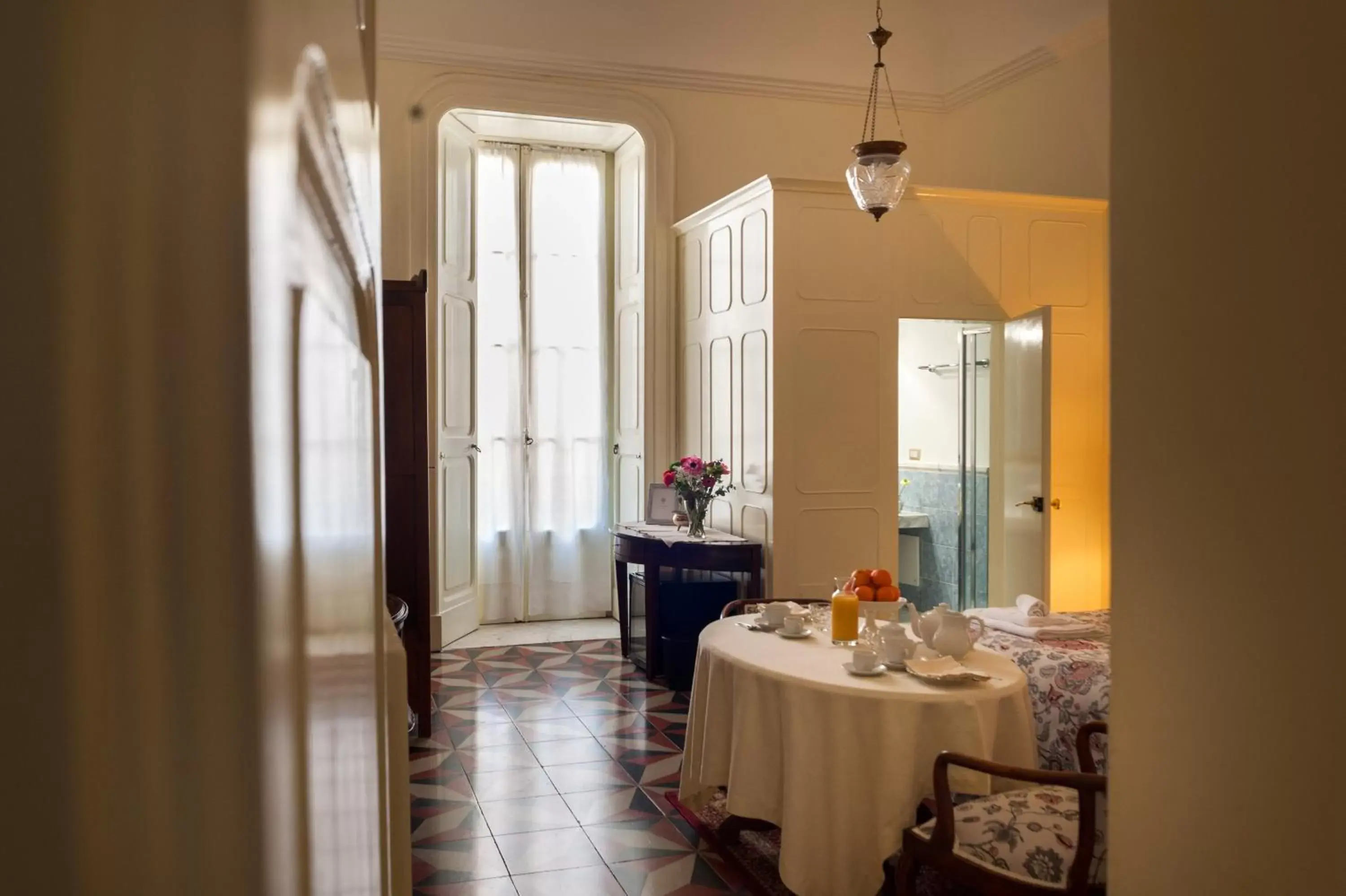 Breakfast, Restaurant/Places to Eat in Palazzo Bernardini Suites
