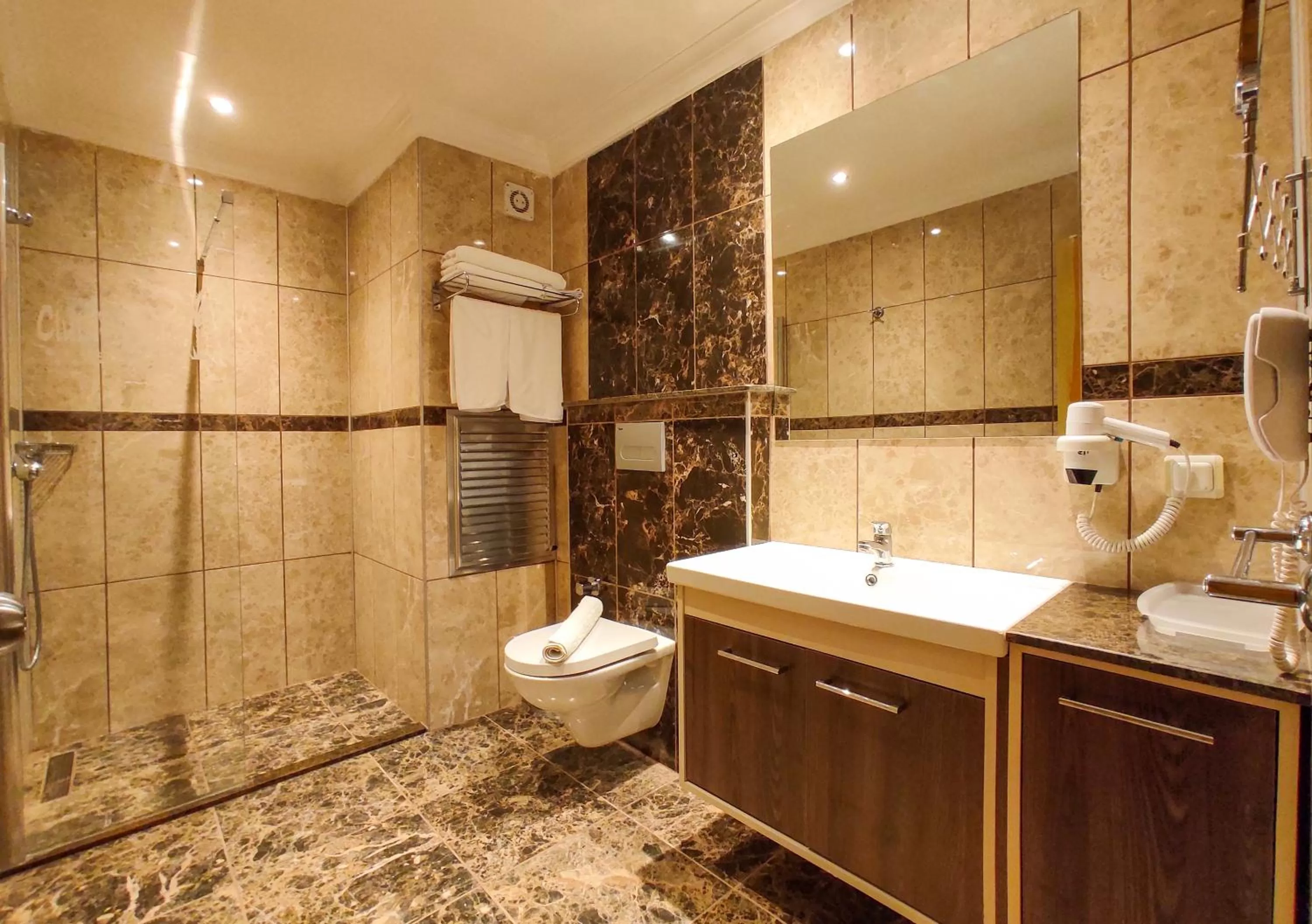 Bathroom in 07 Group Hotel