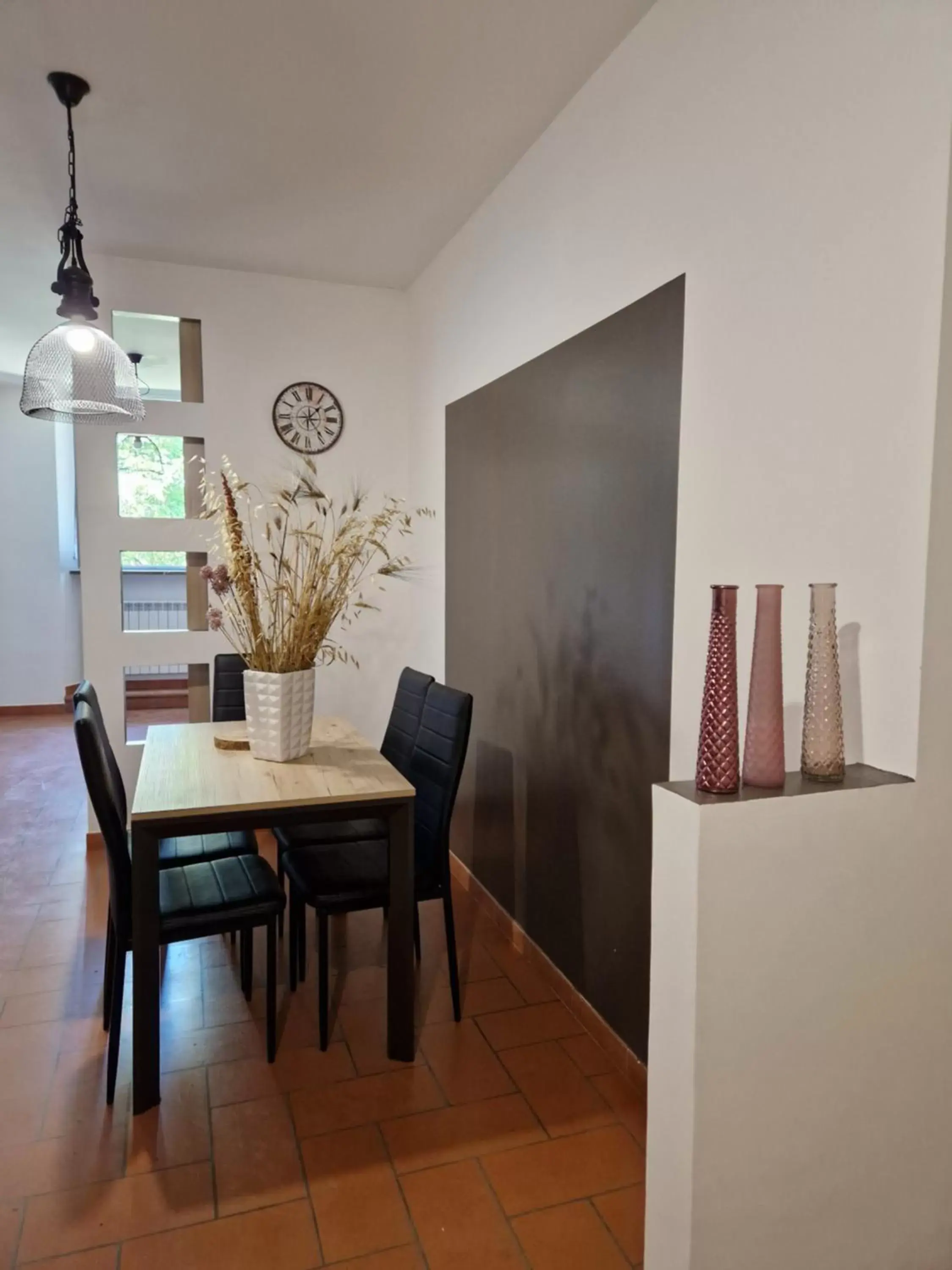 Living room, Dining Area in Hotel Porta Marmorea