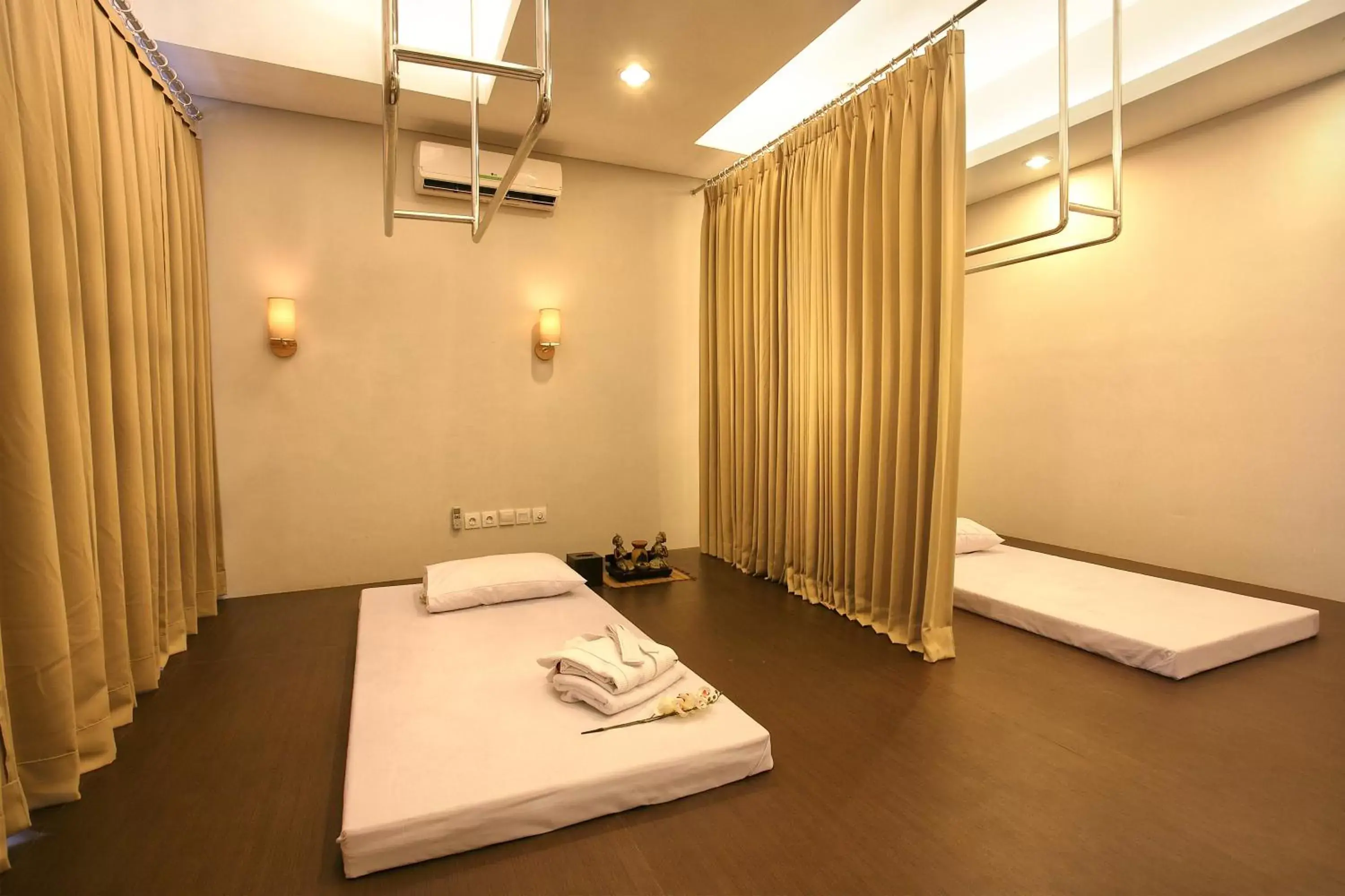 Spa and wellness centre/facilities, Bed in Swiss-Belinn Balikpapan Spa and wellness centre/facilities, Bed in Swiss-Belinn Balikpapan