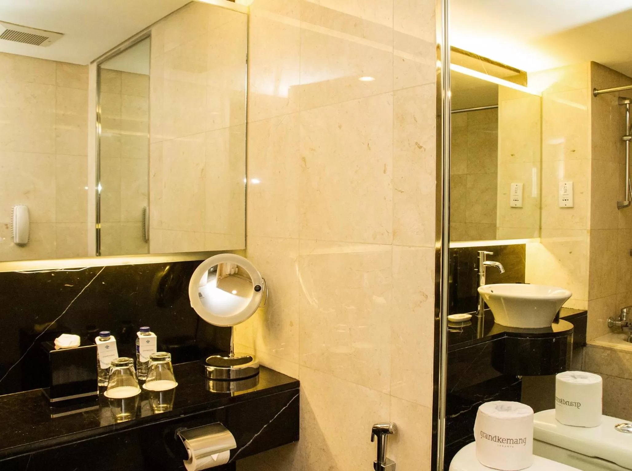 Bathroom in Grandkemang Hotel