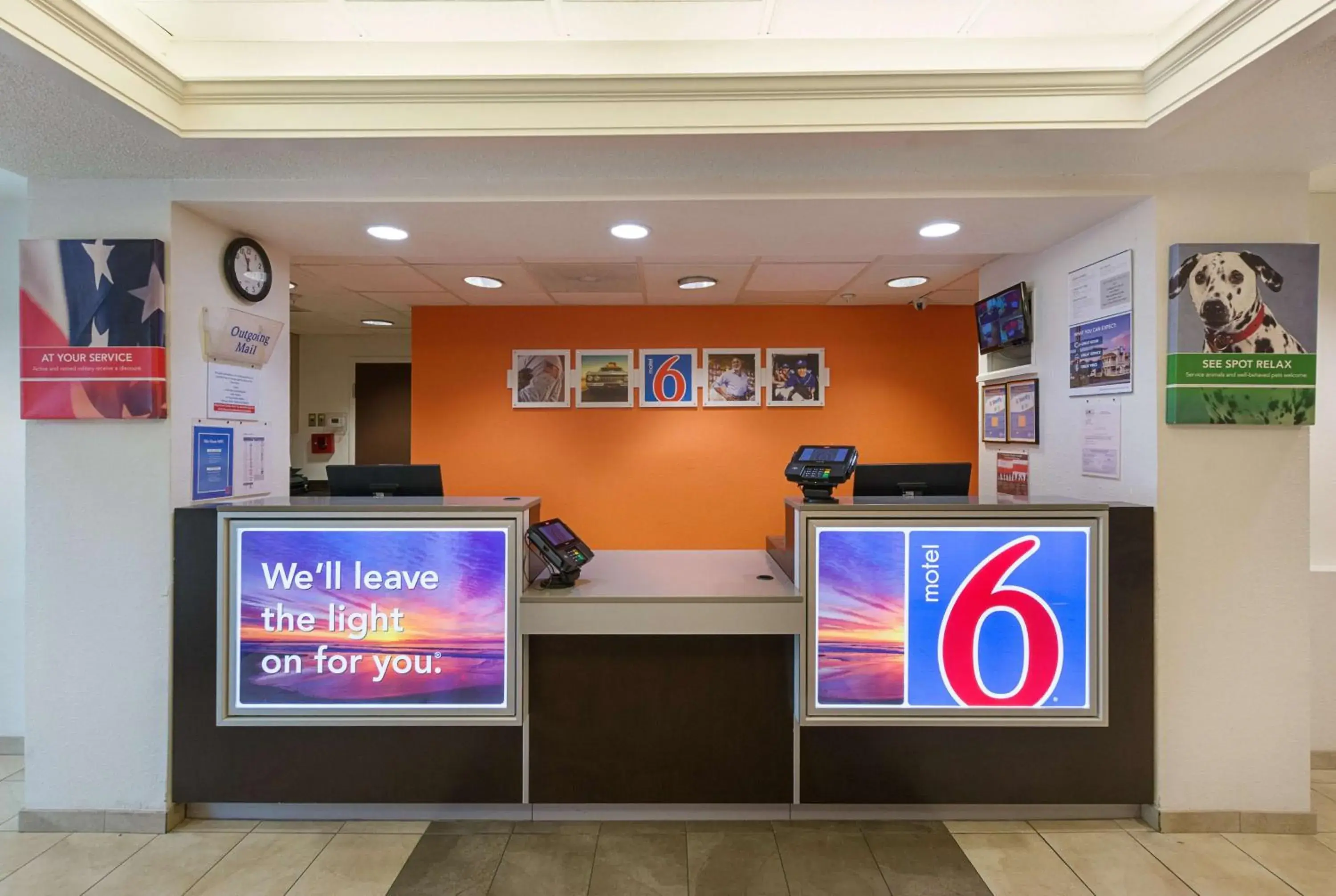 Property logo or sign, Lobby/Reception in Motel 6-Columbia, SC - Fort Jackson Area