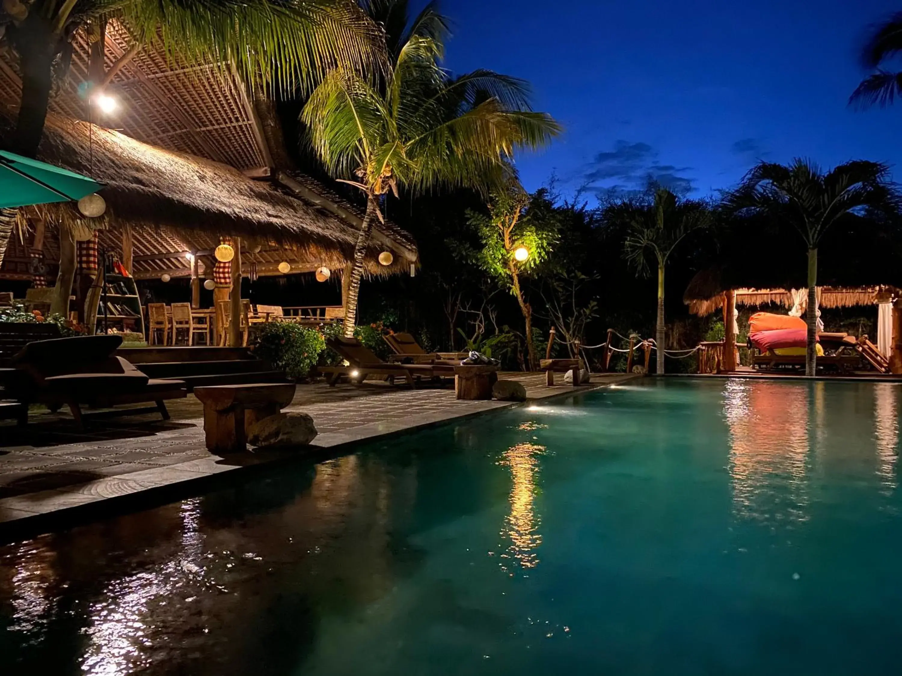 Swimming Pool in Flower Bud Bungalow Balangan