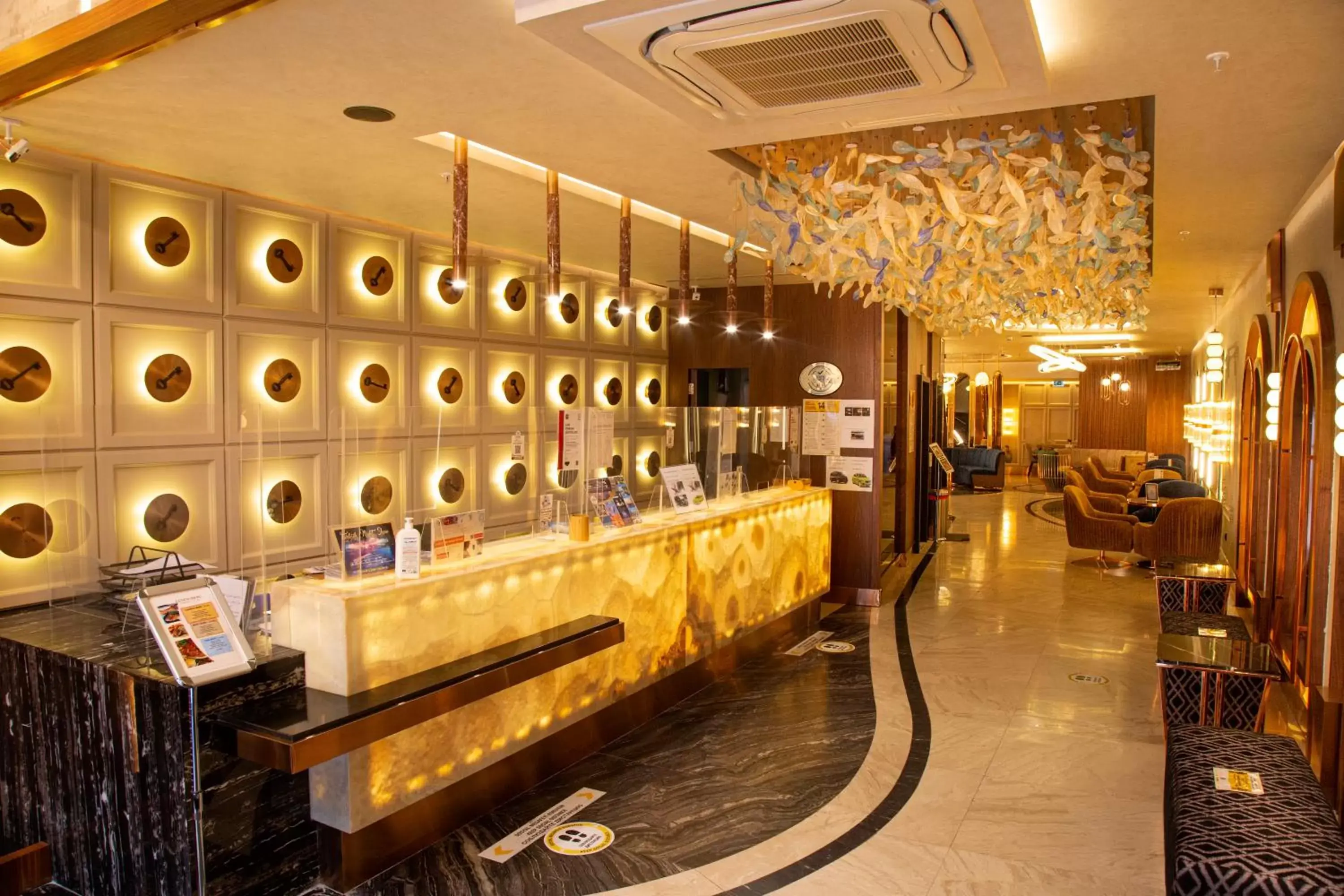 Lobby or reception in The Hotel Beyaz Saray & Spa