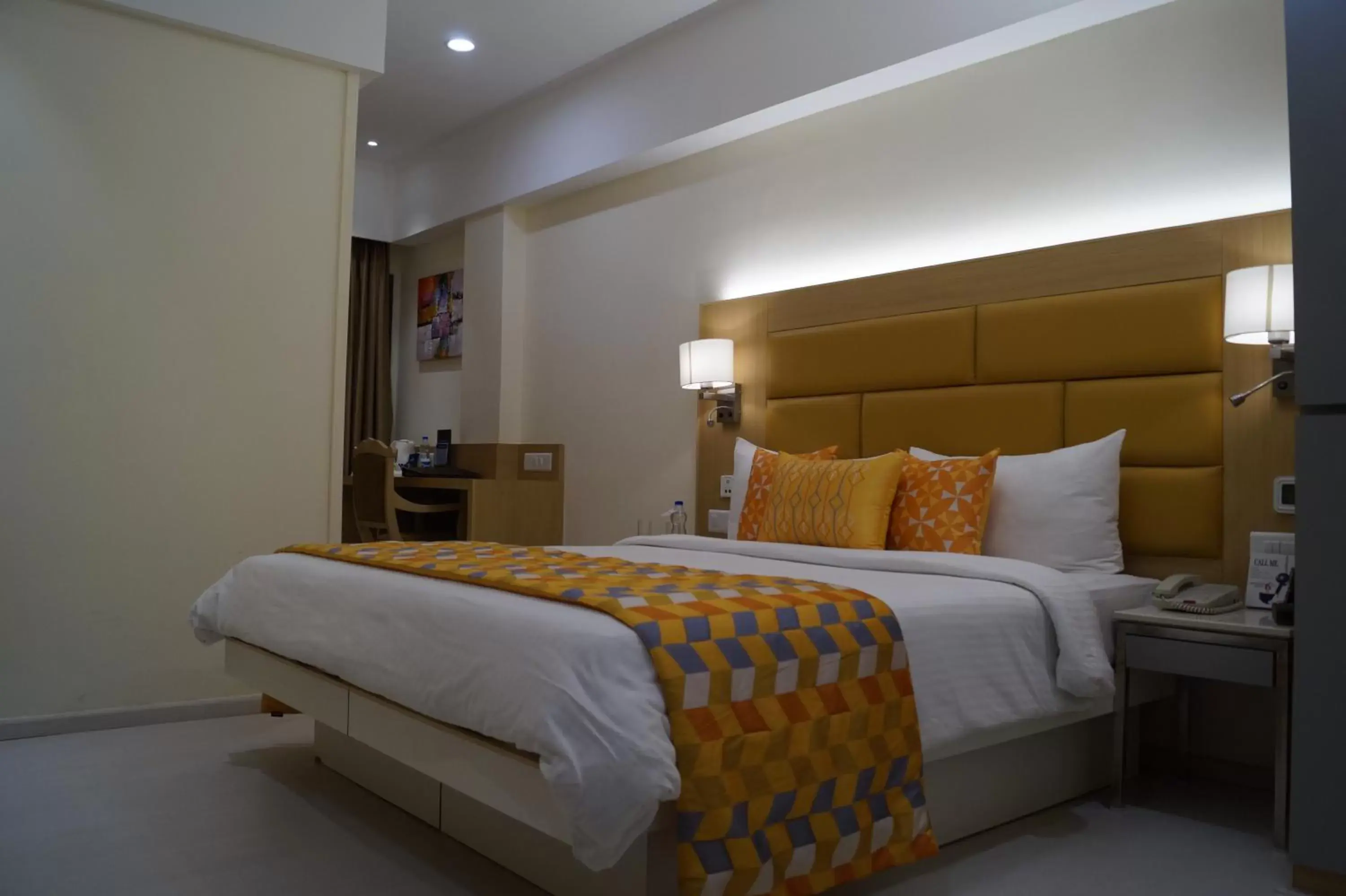 Bed in Fortune Park Galaxy, Vapi - Member ITC's Hotel Group