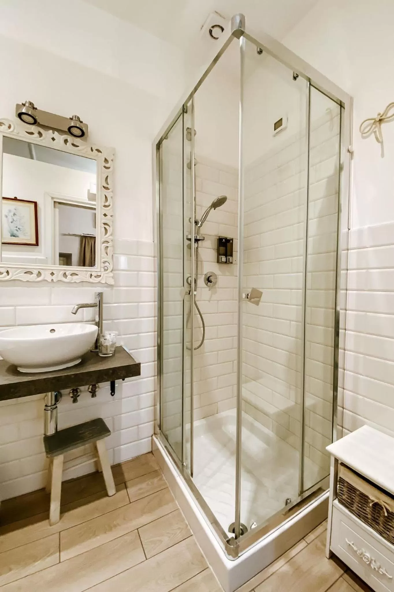 Bathroom in Vatican Boutique inn