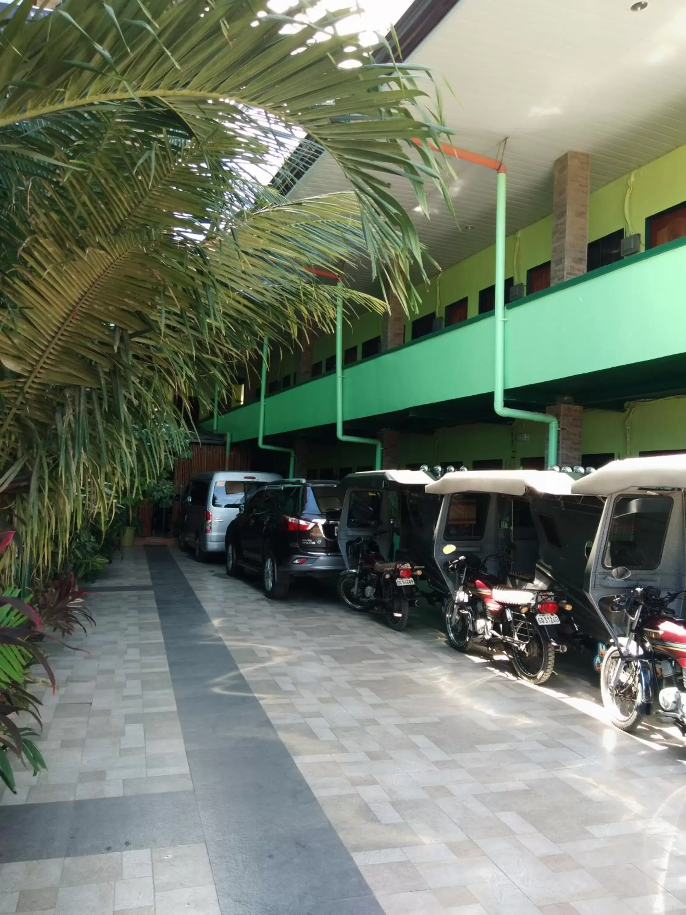 Parking in Aosmec Square Hotel