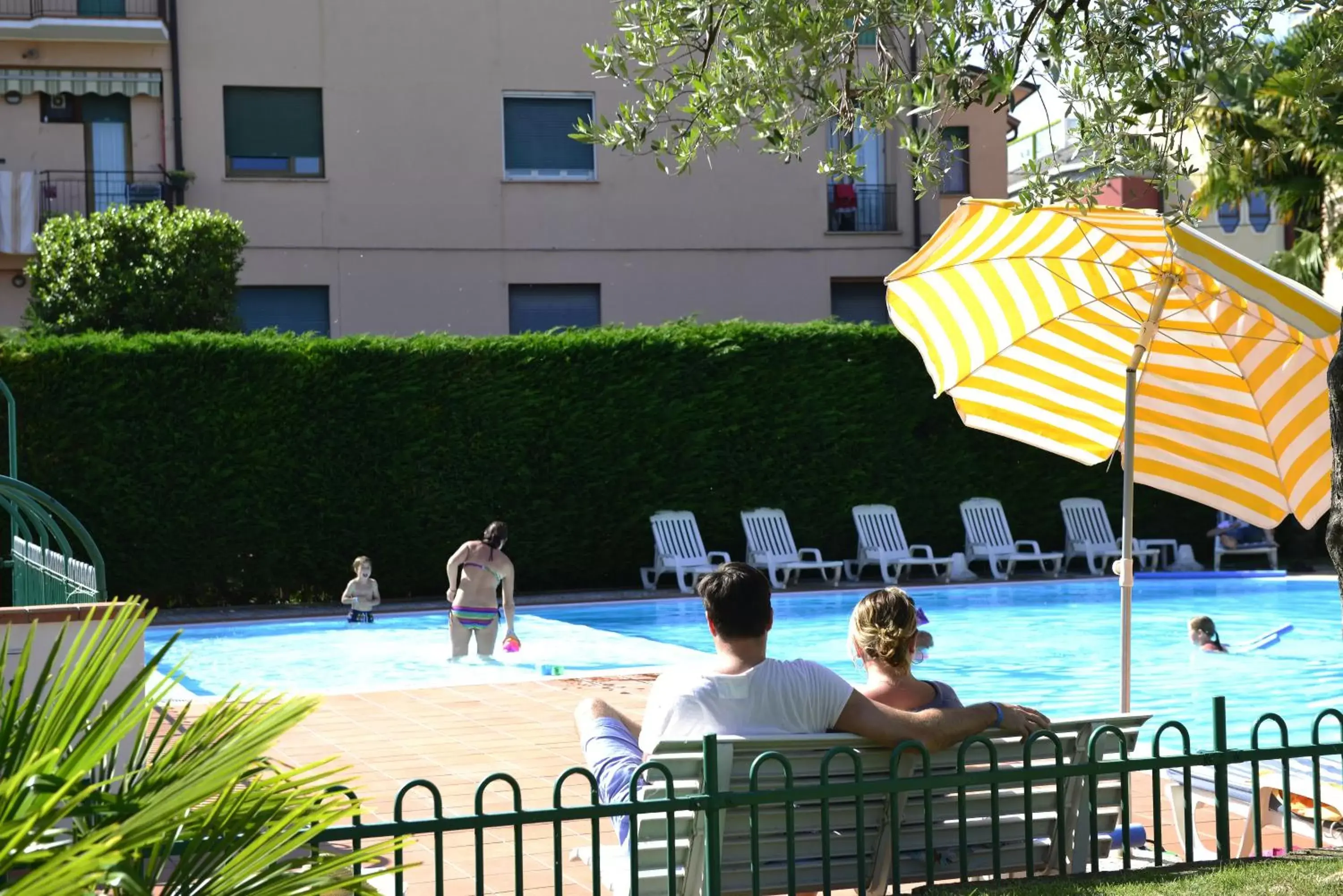 Day, Swimming Pool in Hotel Bella Peschiera