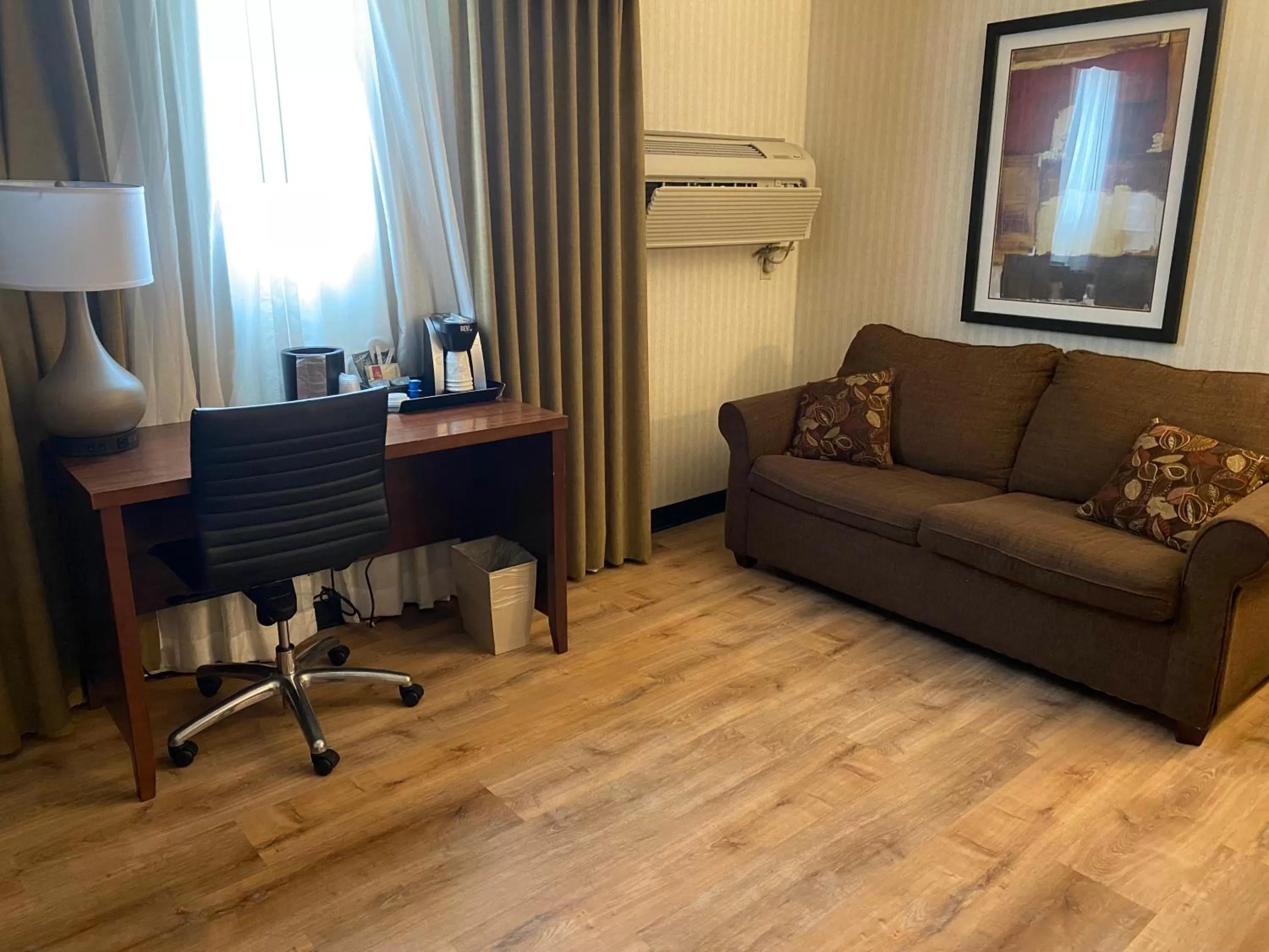 Coffee/tea facilities in Wyndham Garden Warsaw