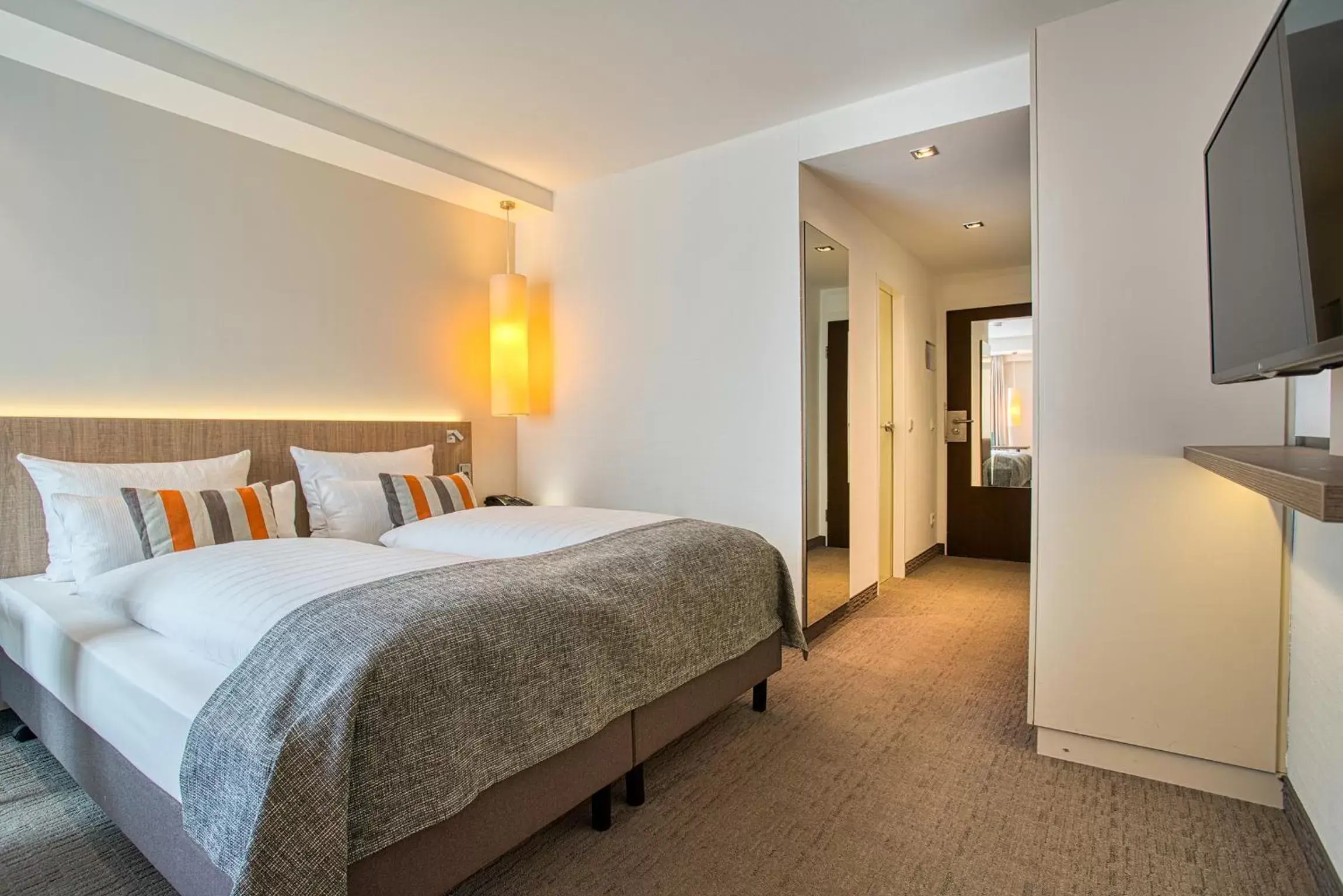 Bed in Centro Hotel Kommerz Bed in Centro Hotel Kommerz