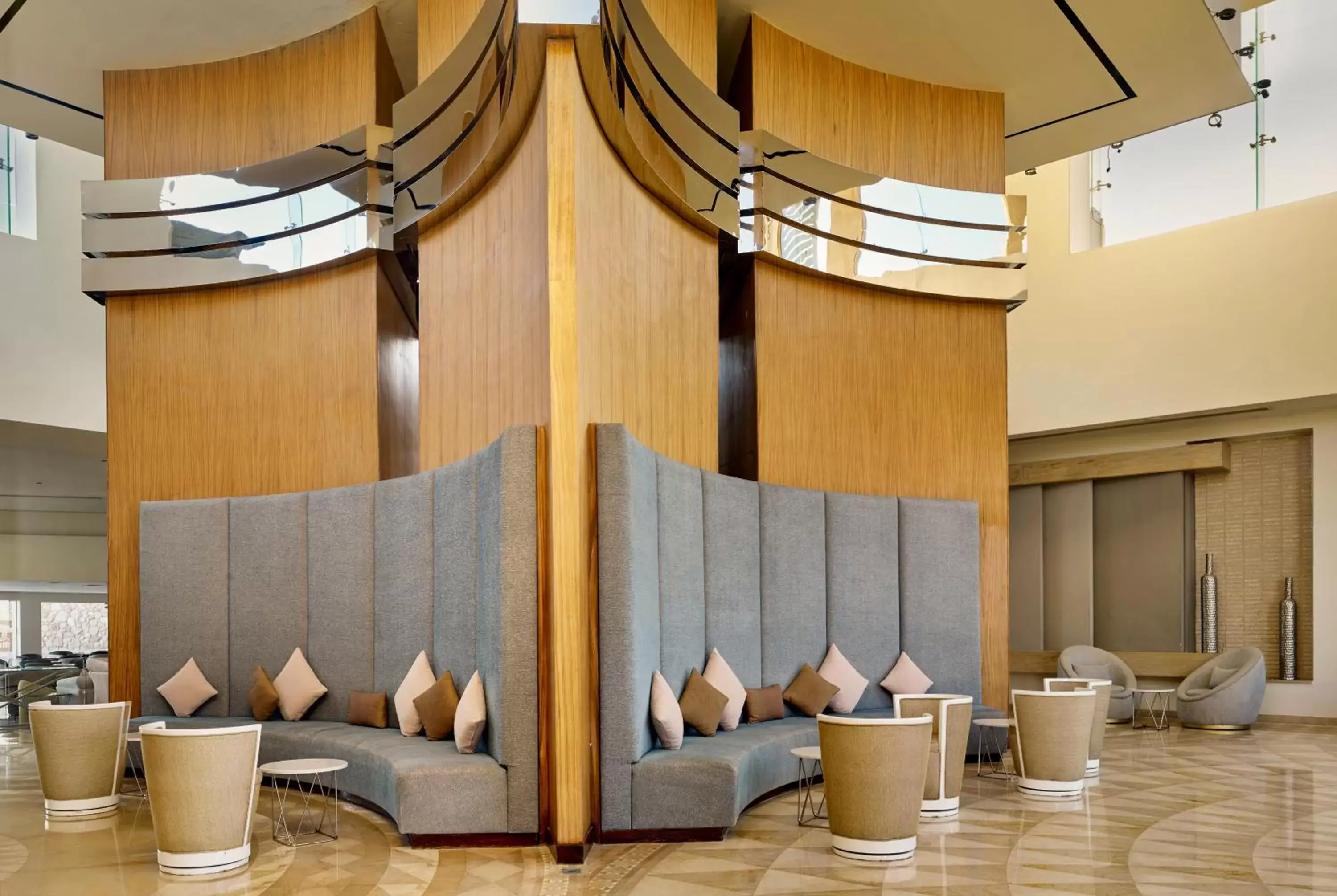 Lobby or reception in Coral Sea Imperial "Coral Sea Sensatori" Lobby or reception in Coral Sea Imperial "Coral Sea Sensatori"